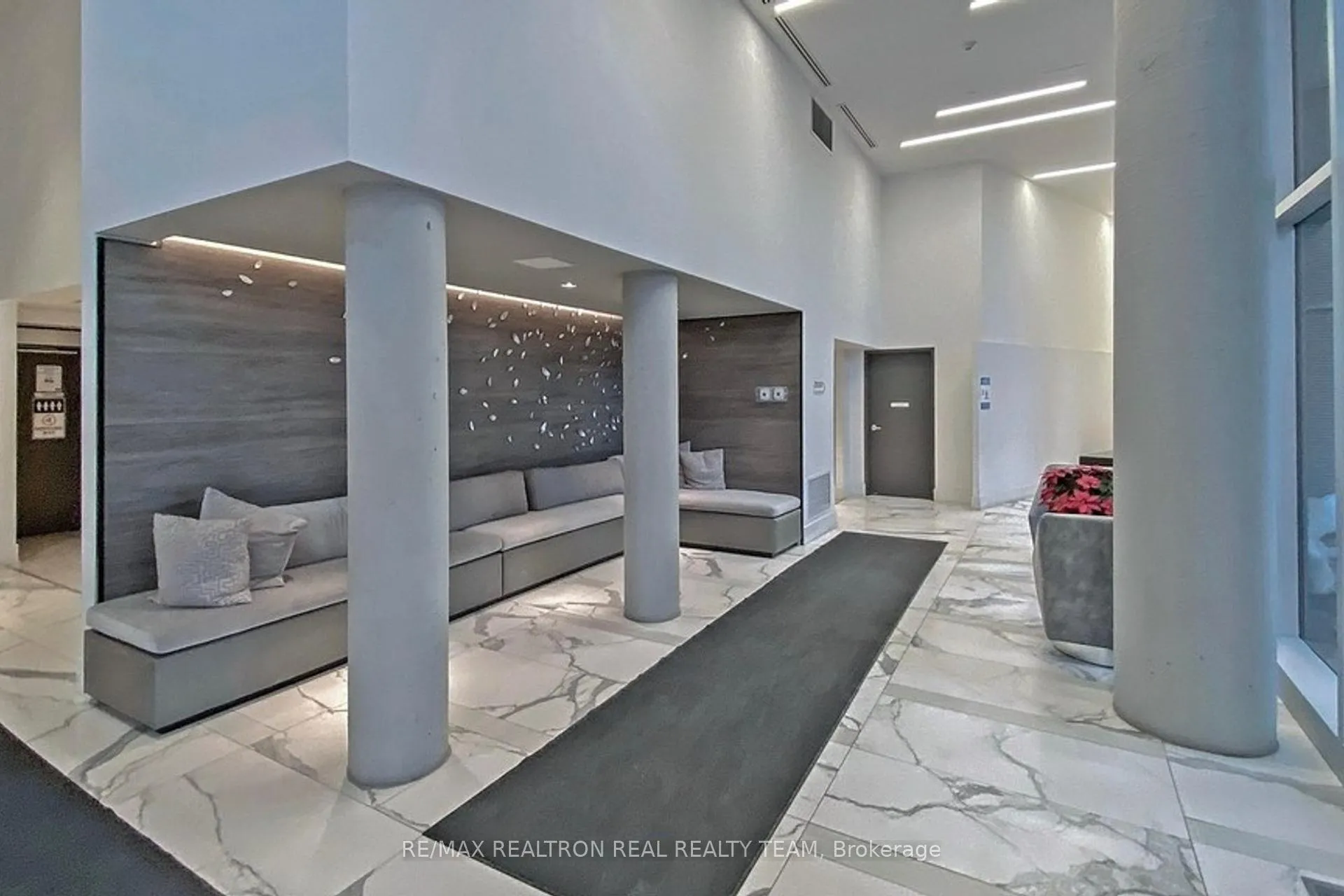Photo 5 of Unit 2505, 2916 Highway 7 Road, Vaughan, Concord — HOMEH