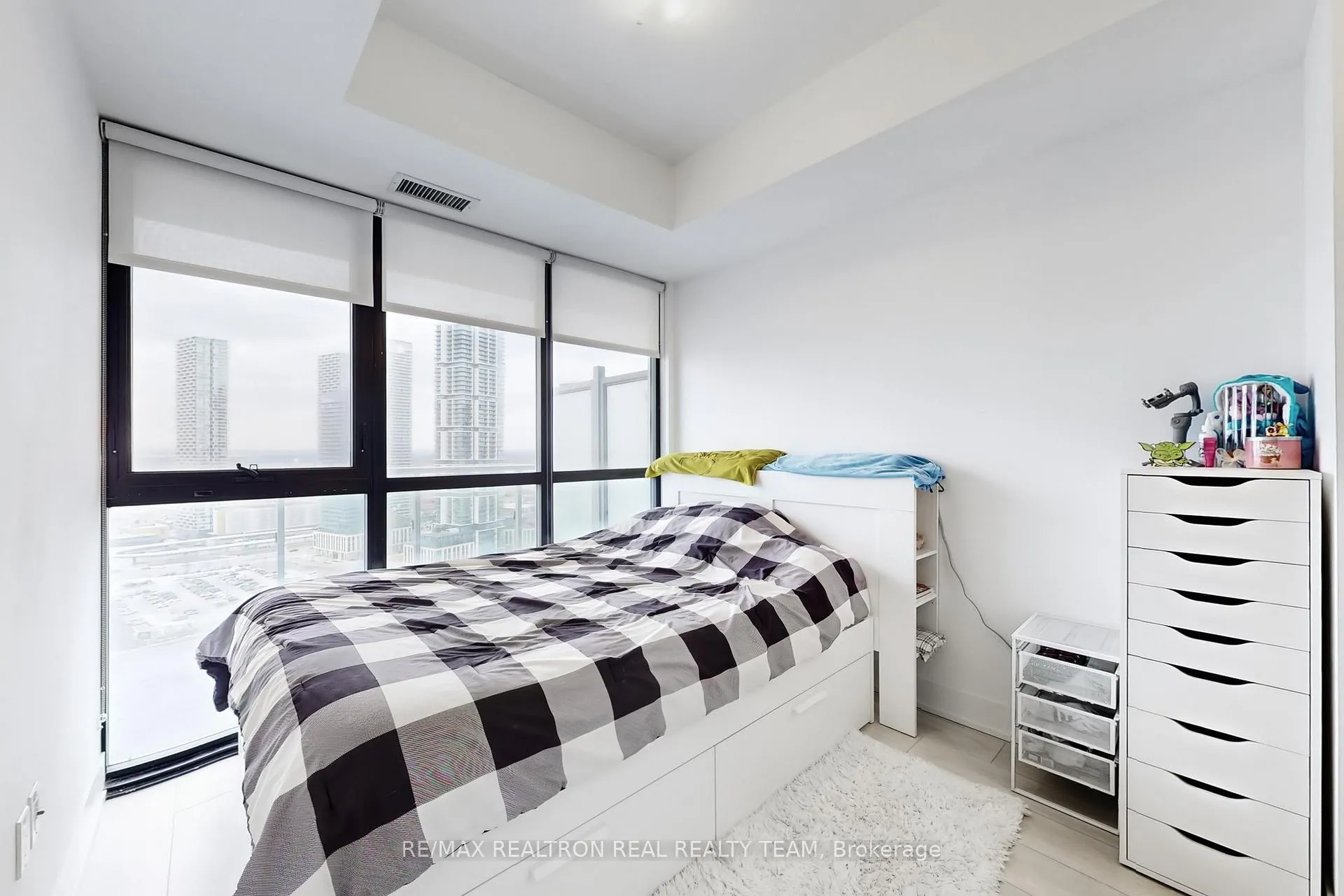 Photo 20 of Unit 2505, 2916 Highway 7 Road, Vaughan, Concord — HOMEH