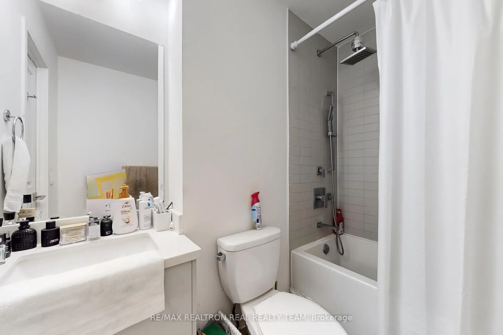 Photo 21 of Unit 2505, 2916 Highway 7 Road, Vaughan, Concord — HOMEH
