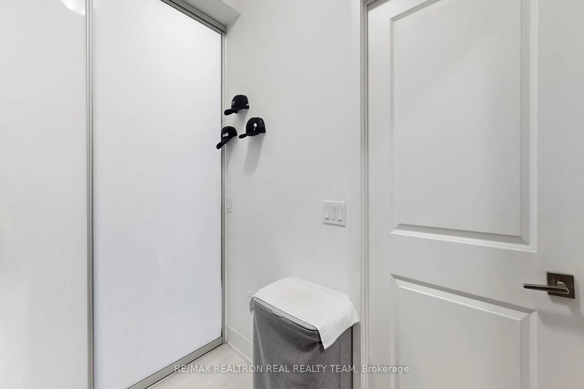 Photo 23 of Unit 2505, 2916 Highway 7 Road, Vaughan, Concord — HOMEH