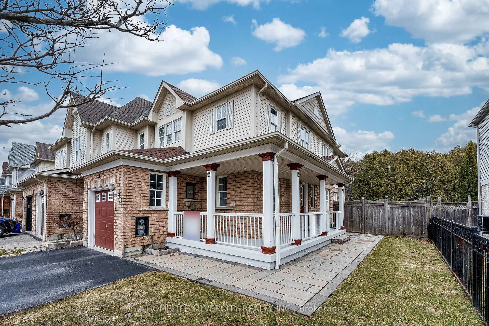 Photo 4 of 70 Toscana Drive, Whitby, Taunton North — HOMEH