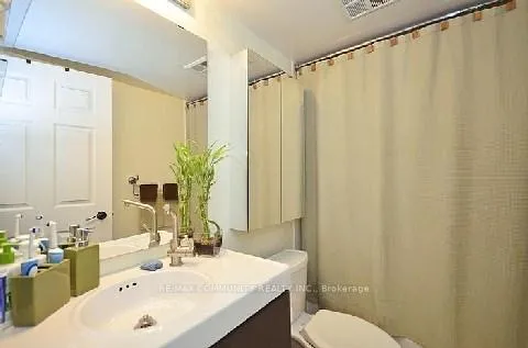 Photo 6 of Unit 3605, 30 Grand Trunk Crescent, Toronto, Waterfront Communities — HOMEH