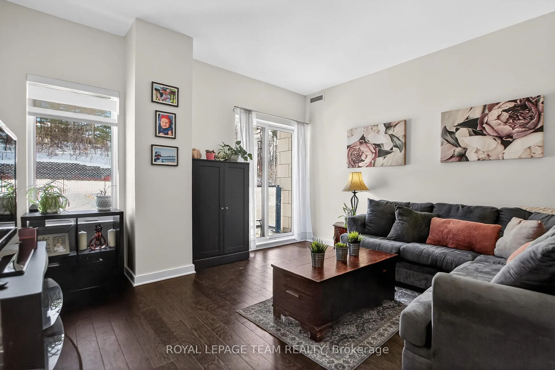 Photo 16 of Unit 204, 310 Centrum Boulevard, Ottawa, Bilberry Creek/Queenswood Heights — HOMEH