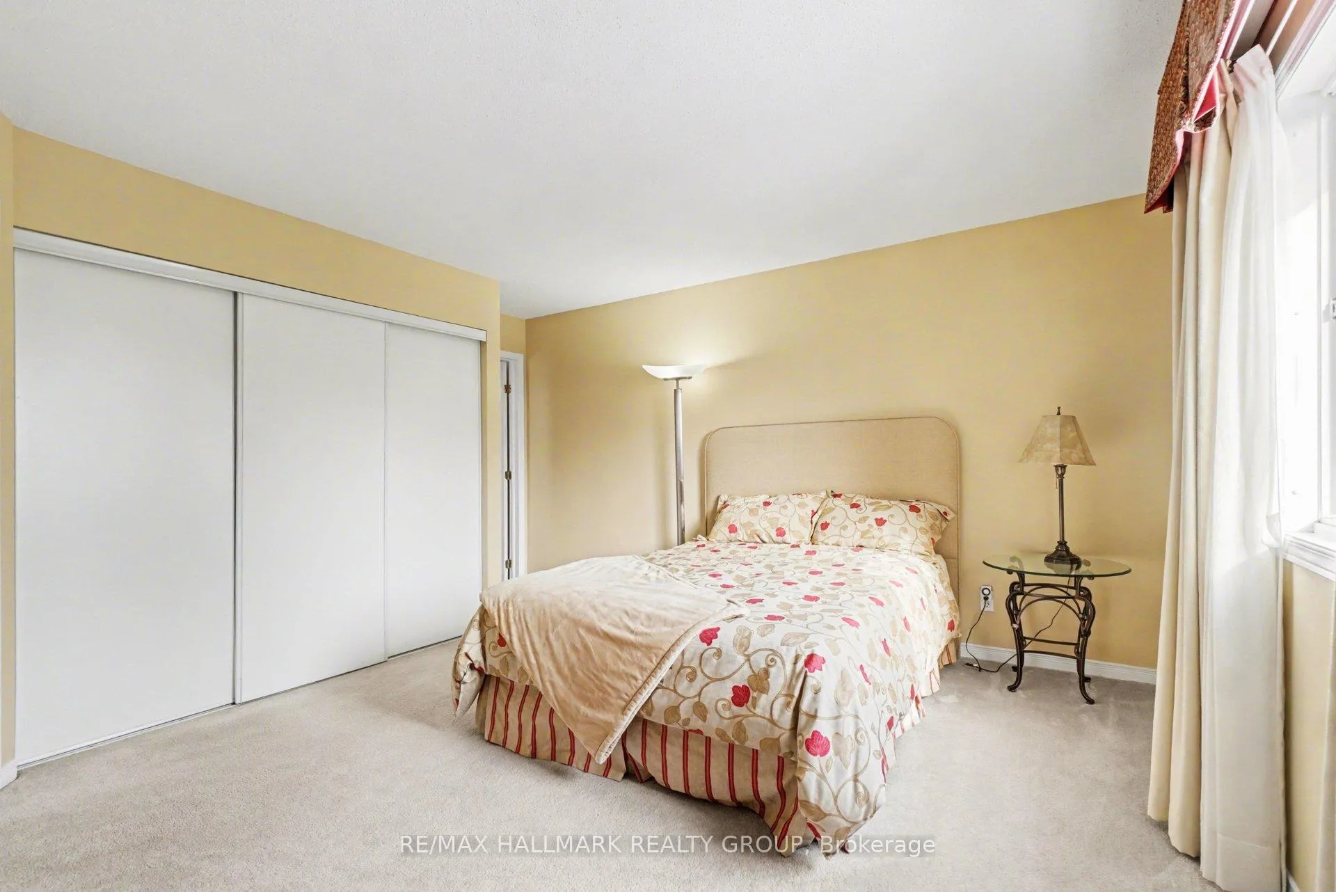 Photo 14 of 1195 Whiterock Street, Ottawa, Carson Grove — HOMEH