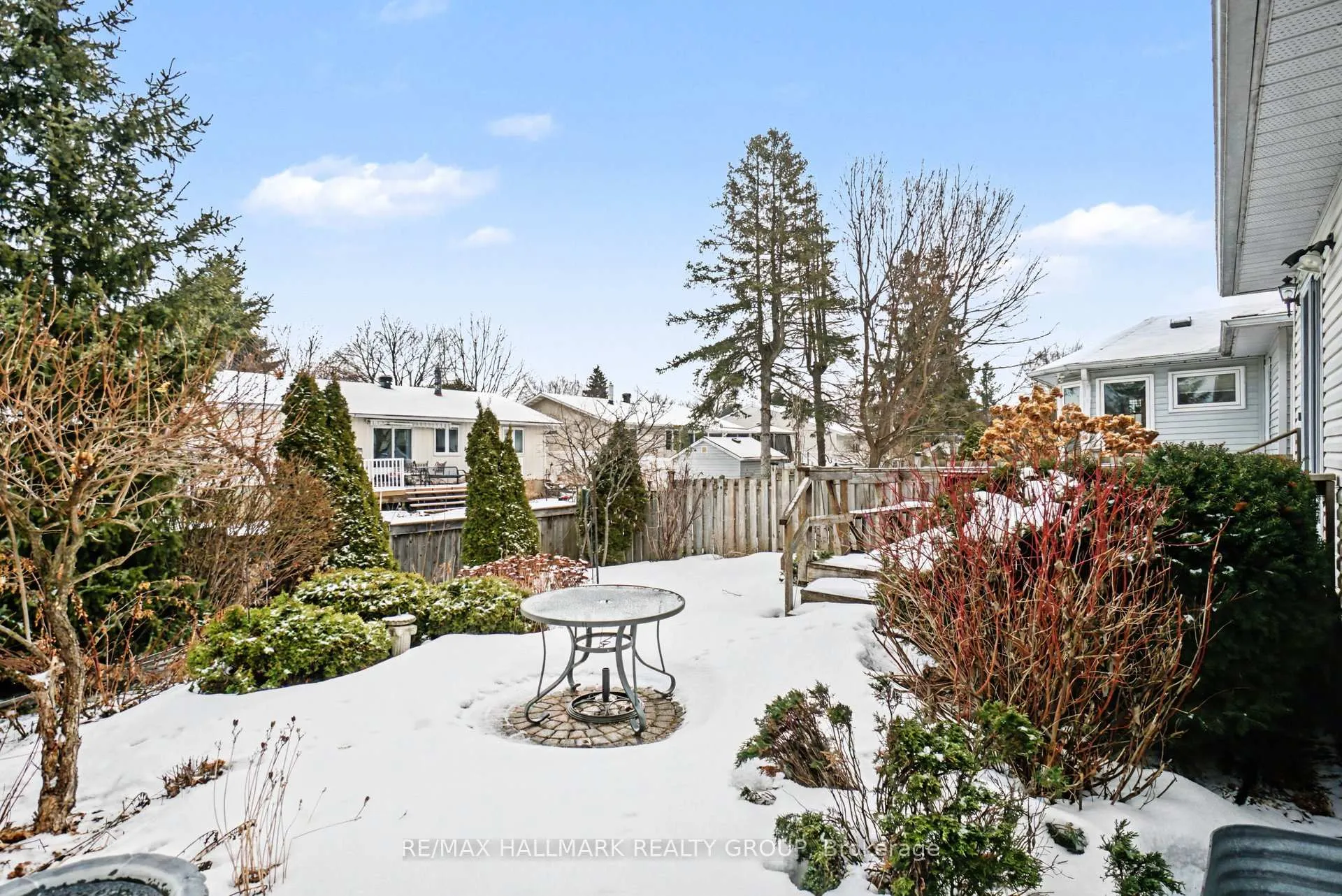 Photo 26 of 1195 Whiterock Street, Ottawa, Carson Grove — HOMEH