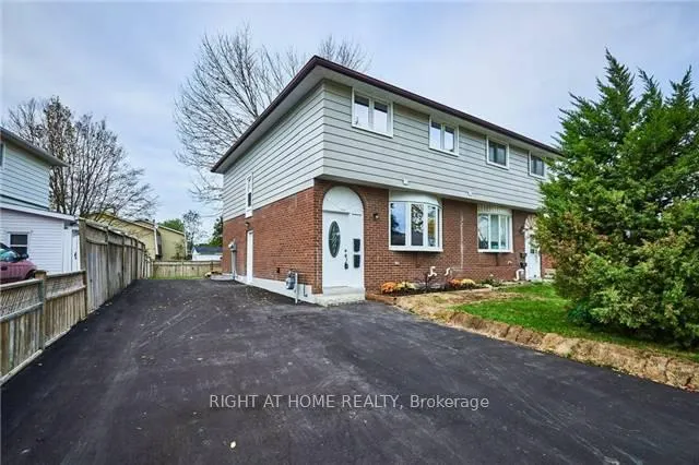 Photo 1 of Unit Upper, 225 Kinmount Crescent, Oshawa, Lakeview — HOMEH