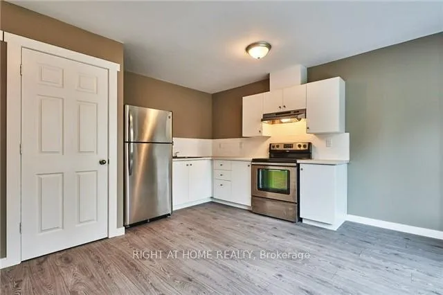 Photo 5 of Unit Upper, 225 Kinmount Crescent, Oshawa, Lakeview — HOMEH
