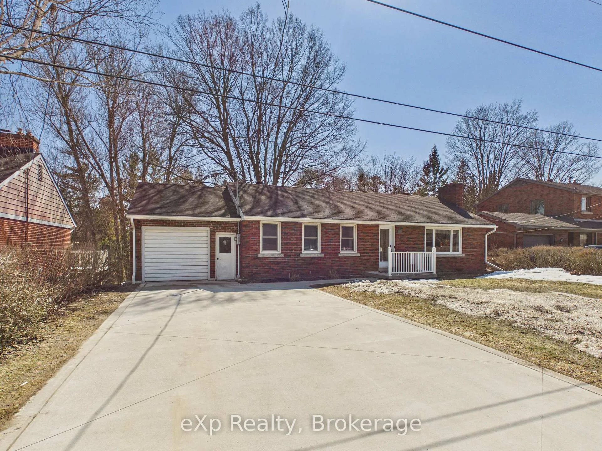 Photo 1 of 40 Johnstone Boulevard, Brockton — HOMEH