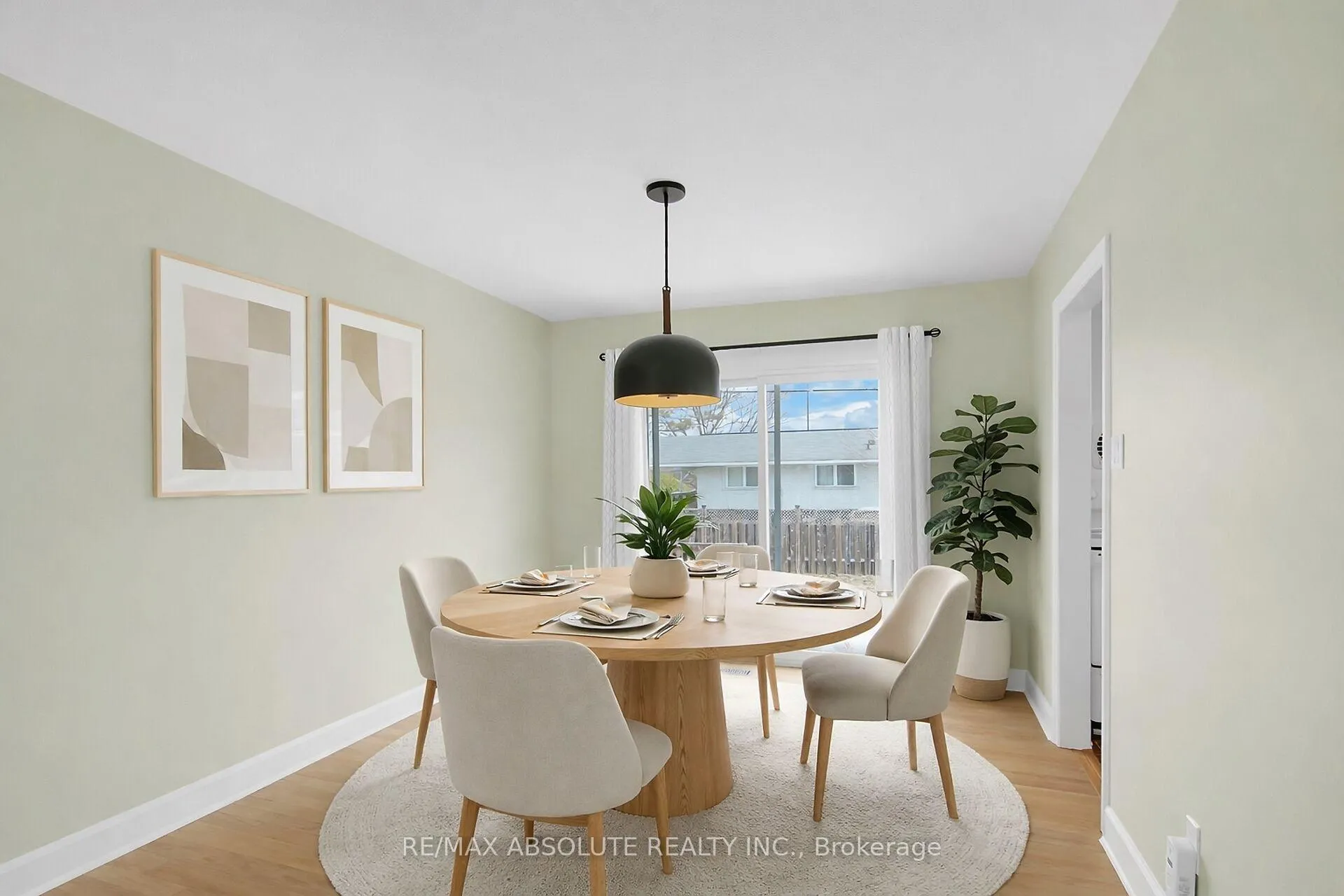 Photo 15 of 60 Foothills Drive, Ottawa, Lynwood Village — HOMEH