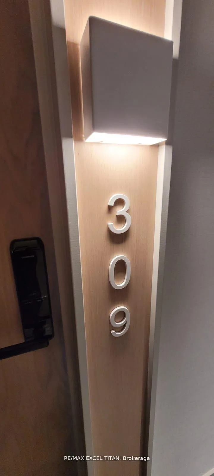 Photo 3 of Unit 309, 5 Defries Street, Toronto, Regent Park — HOMEH