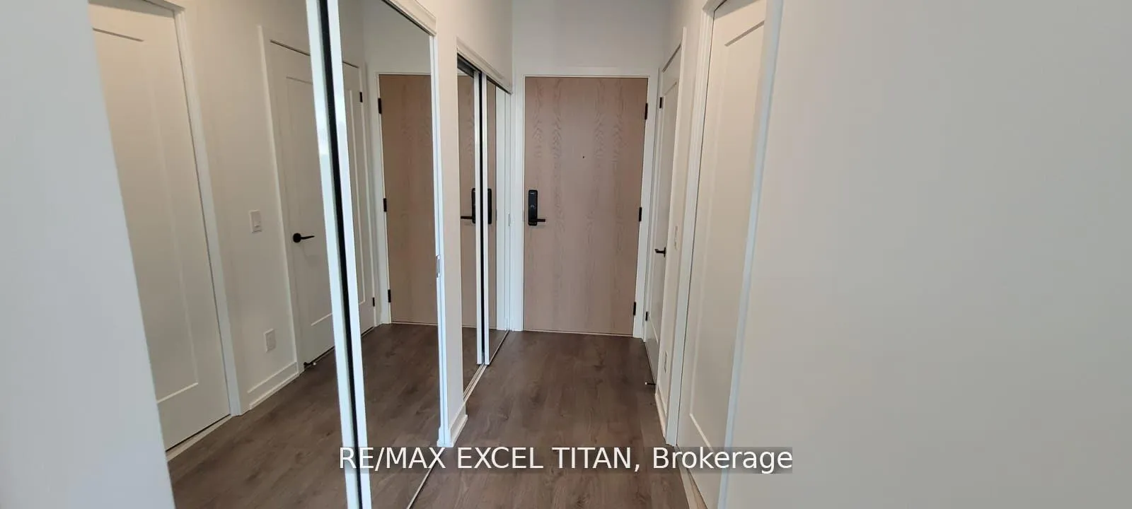 Photo 8 of Unit 309, 5 Defries Street, Toronto, Regent Park — HOMEH