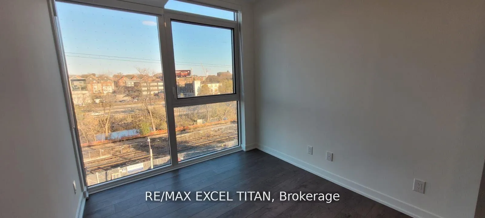 Photo 13 of Unit 309, 5 Defries Street, Toronto, Regent Park — HOMEH