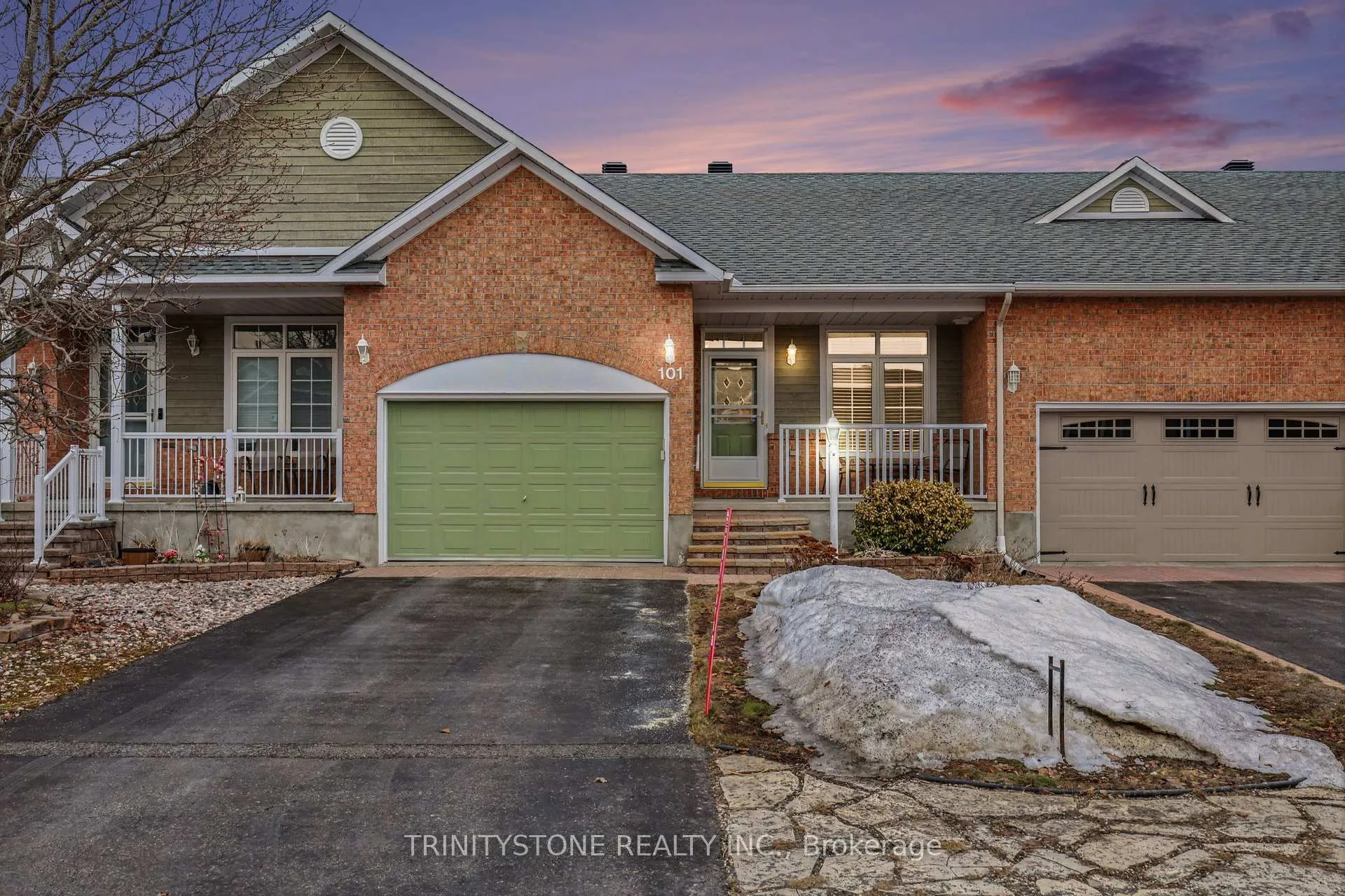 Photo 2 of 101 Sable Run Drive, Ottawa, Stittsville (Central) — HOMEH