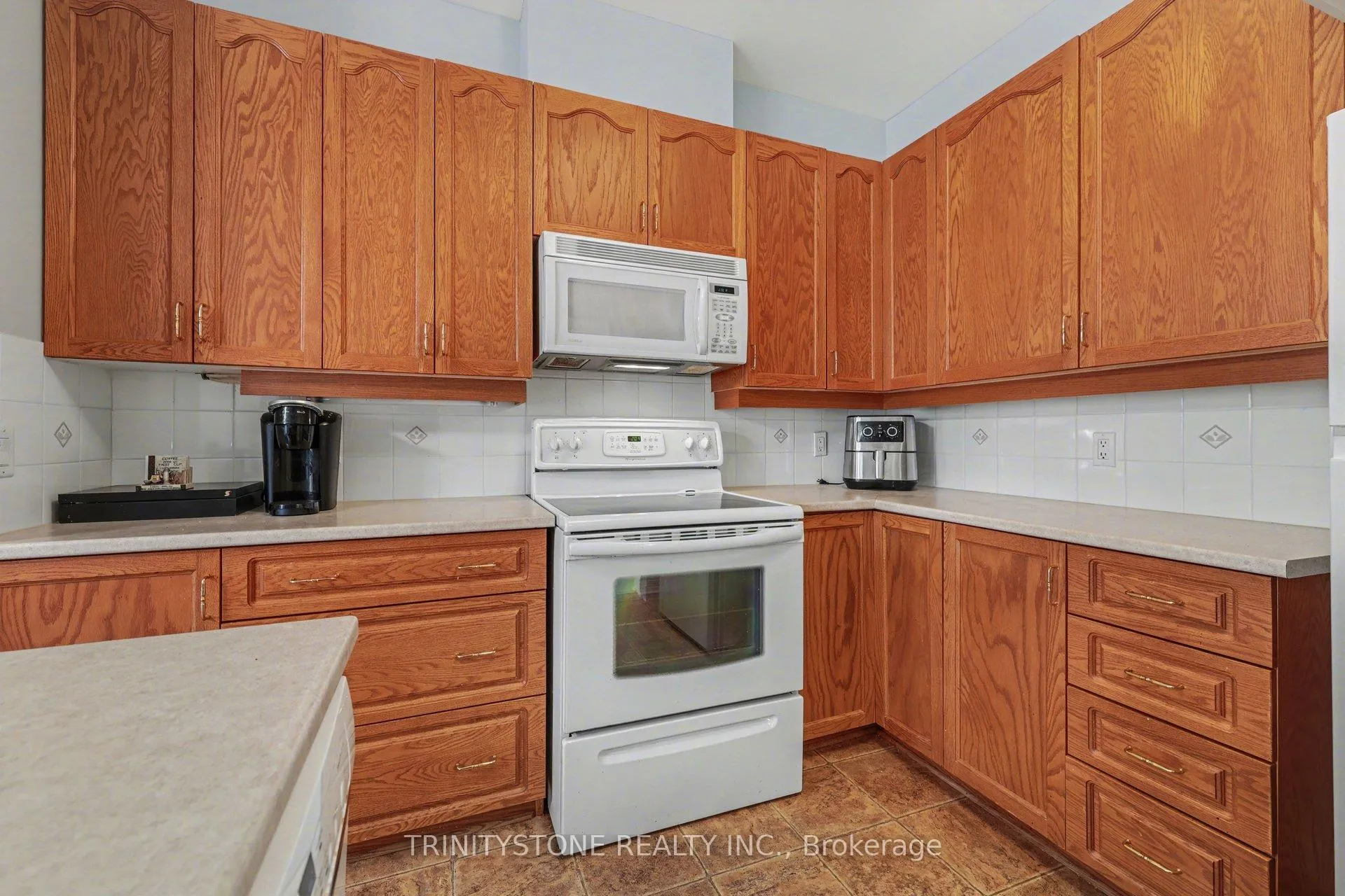 Photo 16 of 101 Sable Run Drive, Ottawa, Stittsville (Central) — HOMEH