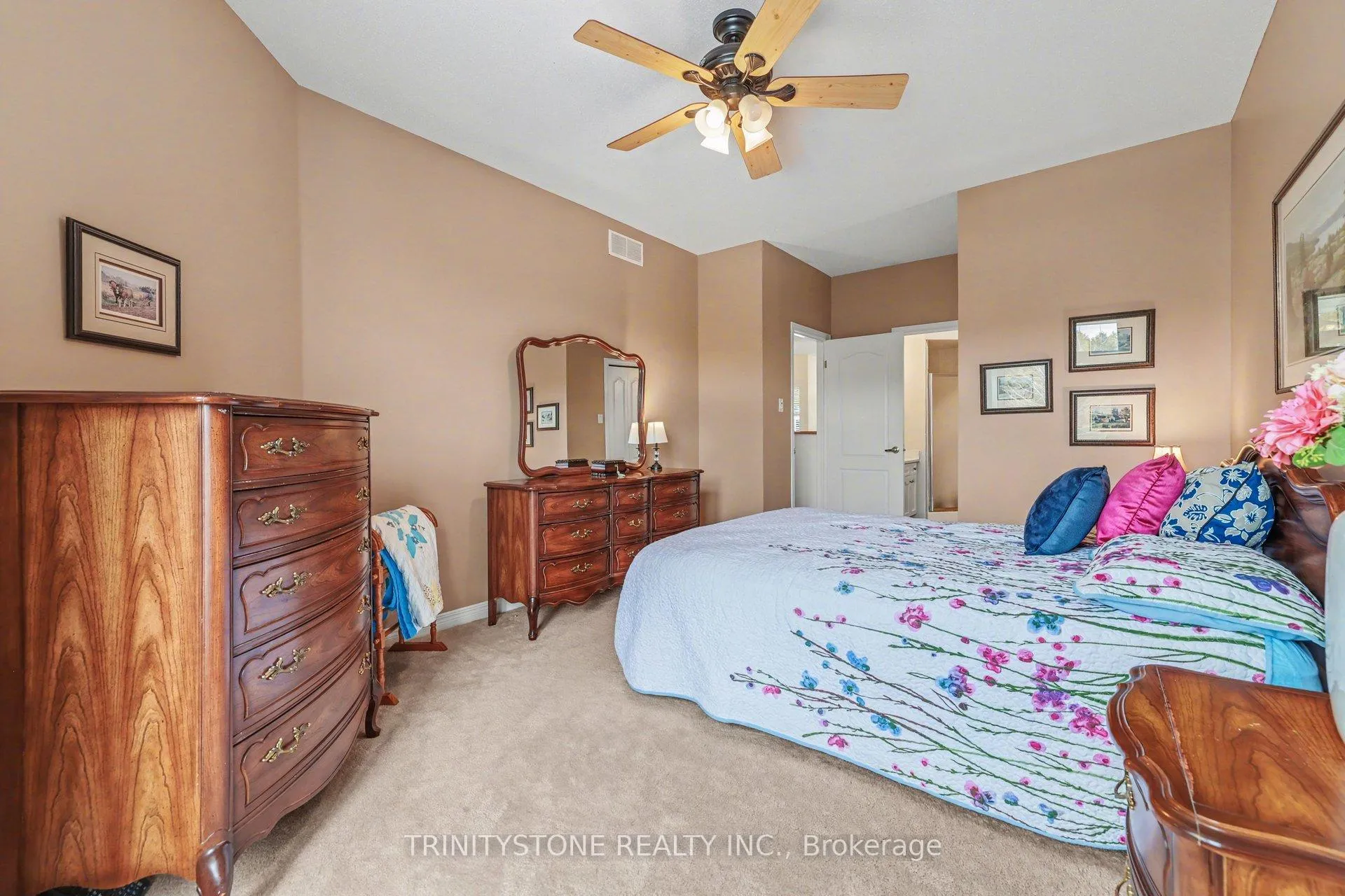 Photo 24 of 101 Sable Run Drive, Ottawa, Stittsville (Central) — HOMEH