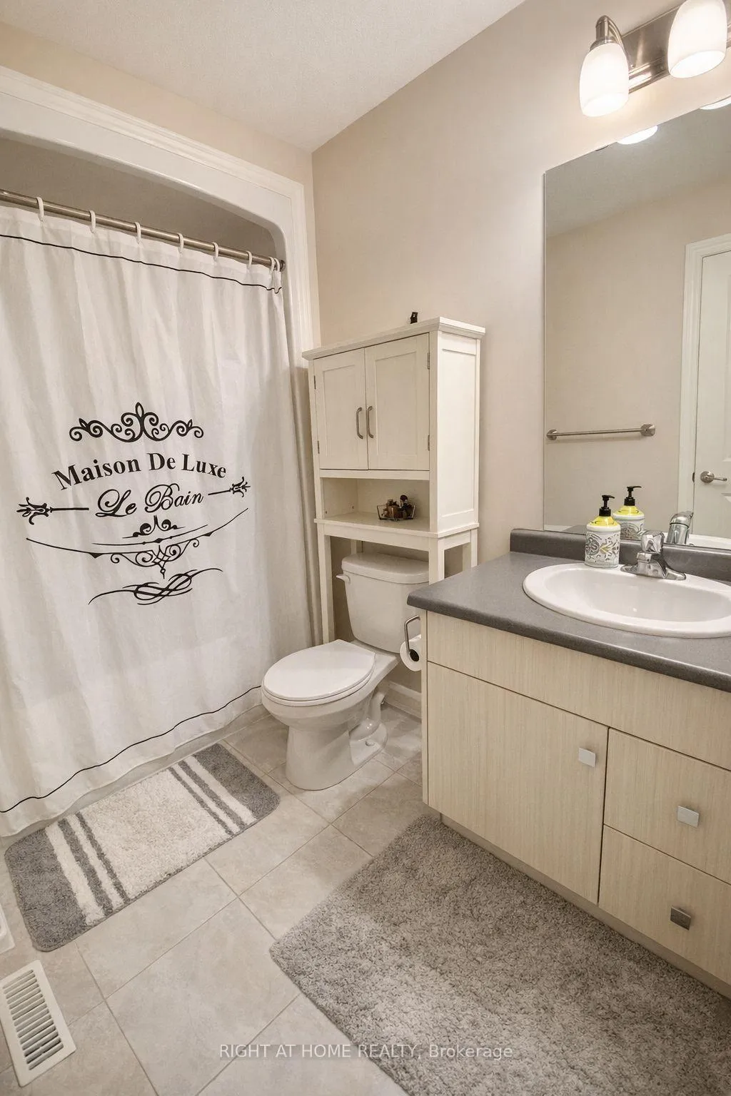 Photo 8 of 661 Julia Drive, Welland, Coyle Creek — HOMEH