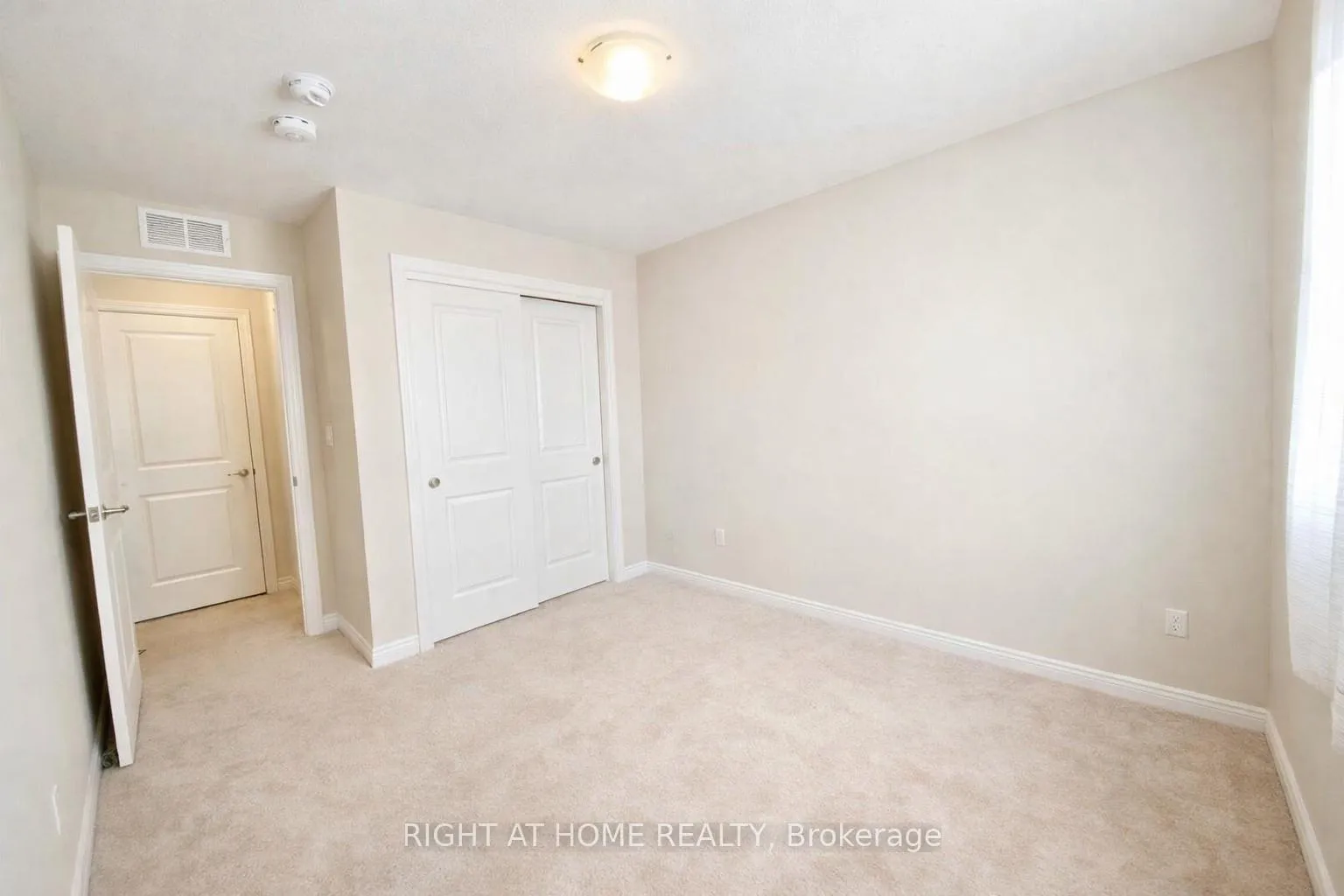 Photo 13 of 661 Julia Drive, Welland, Coyle Creek — HOMEH