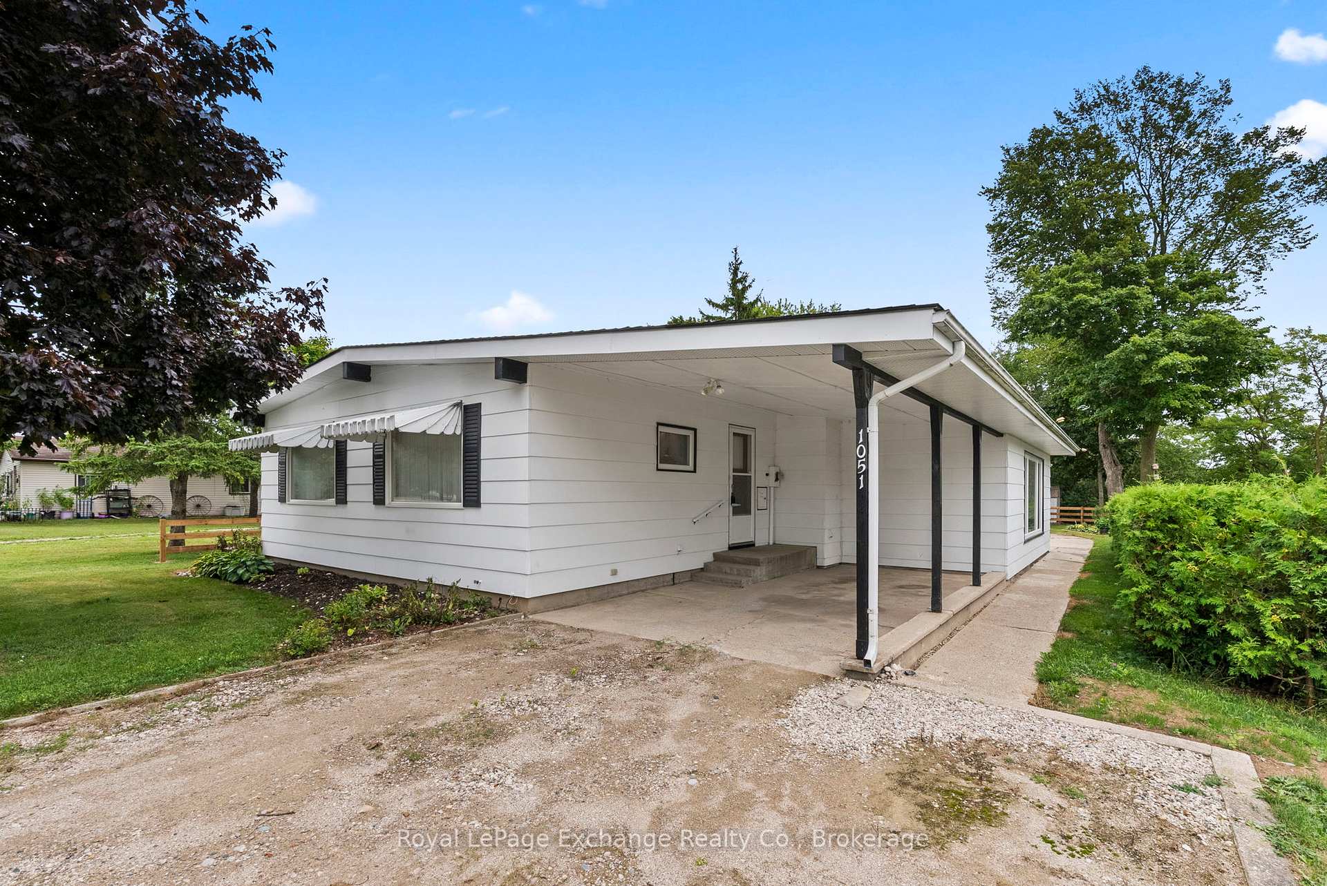 Photo 3 of 1051 Sutton Street, Kincardine — HOMEH