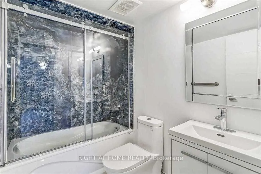 Photo 19 of Unit 710, 80 Inverlochy Boulevard, Markham, Royal Orchard — HOMEH