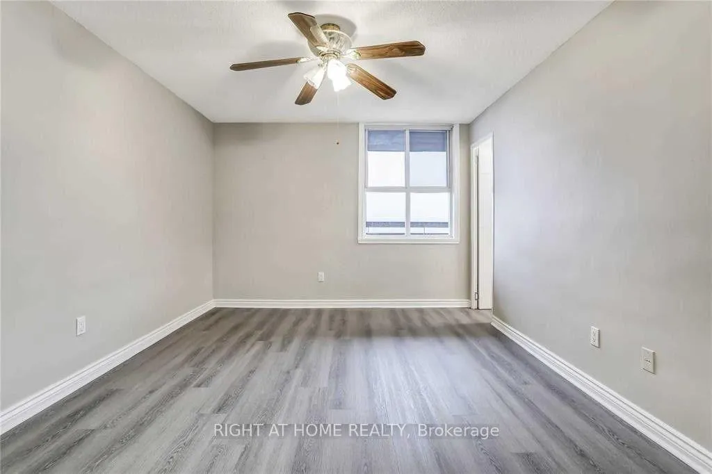 Photo 20 of Unit 710, 80 Inverlochy Boulevard, Markham, Royal Orchard — HOMEH