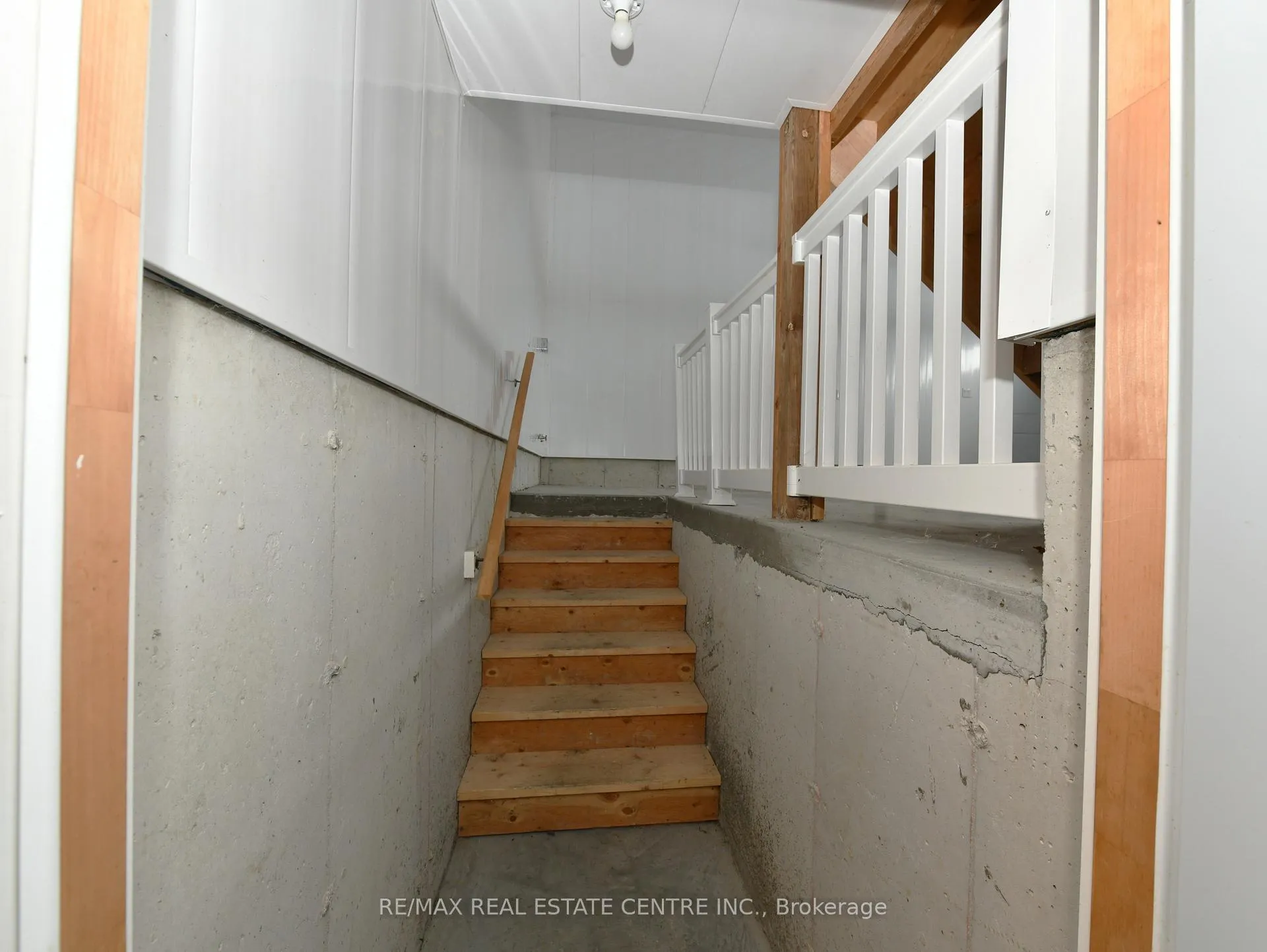 Photo 14 of 13 Forbes Crescent, North Perth, Listowel — HOMEH