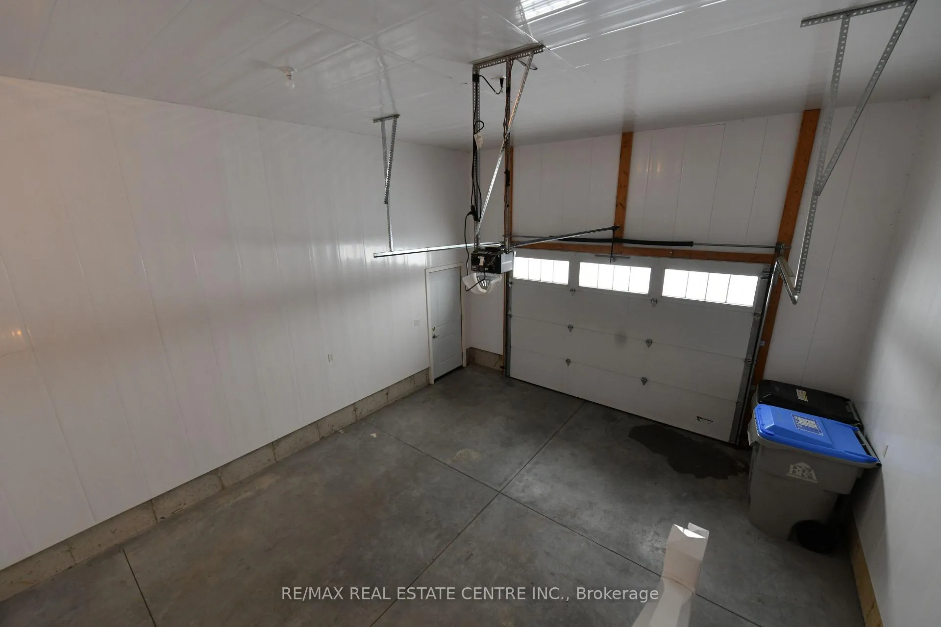 Photo 15 of 13 Forbes Crescent, North Perth, Listowel — HOMEH