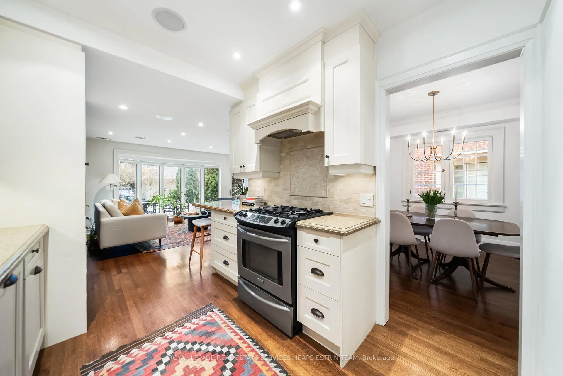 Photo 15 of 301 Heath Street E, Toronto, Rosedale-Moore Park — HOMEH