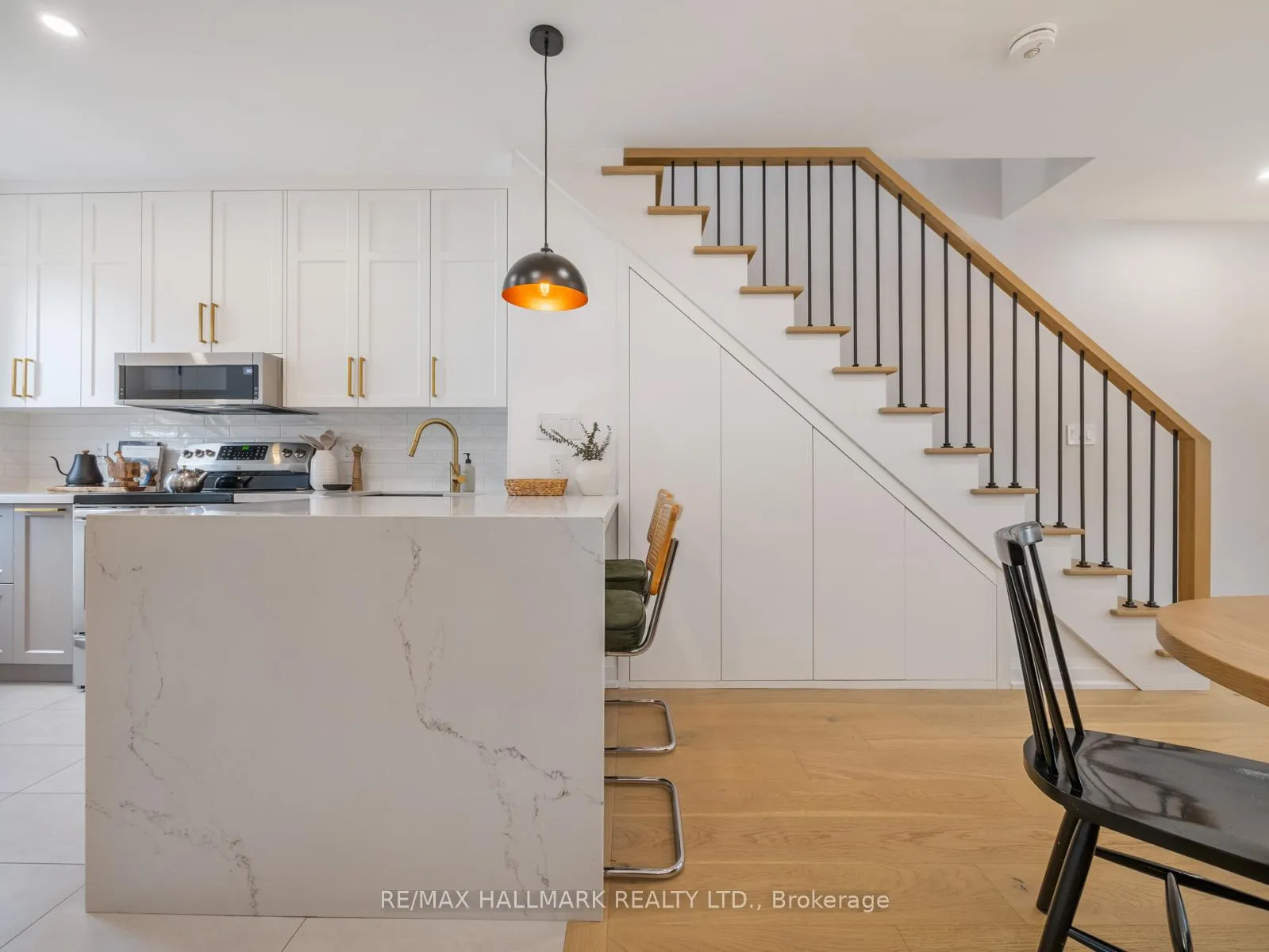 Photo 15 of 116 Coleman Avenue, Toronto, East End-Danforth — HOMEH