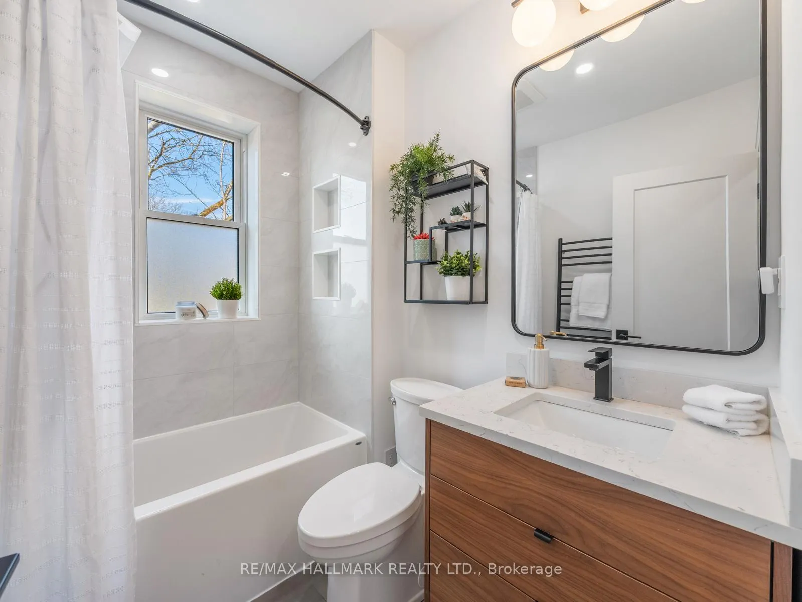 Photo 22 of 116 Coleman Avenue, Toronto, East End-Danforth — HOMEH