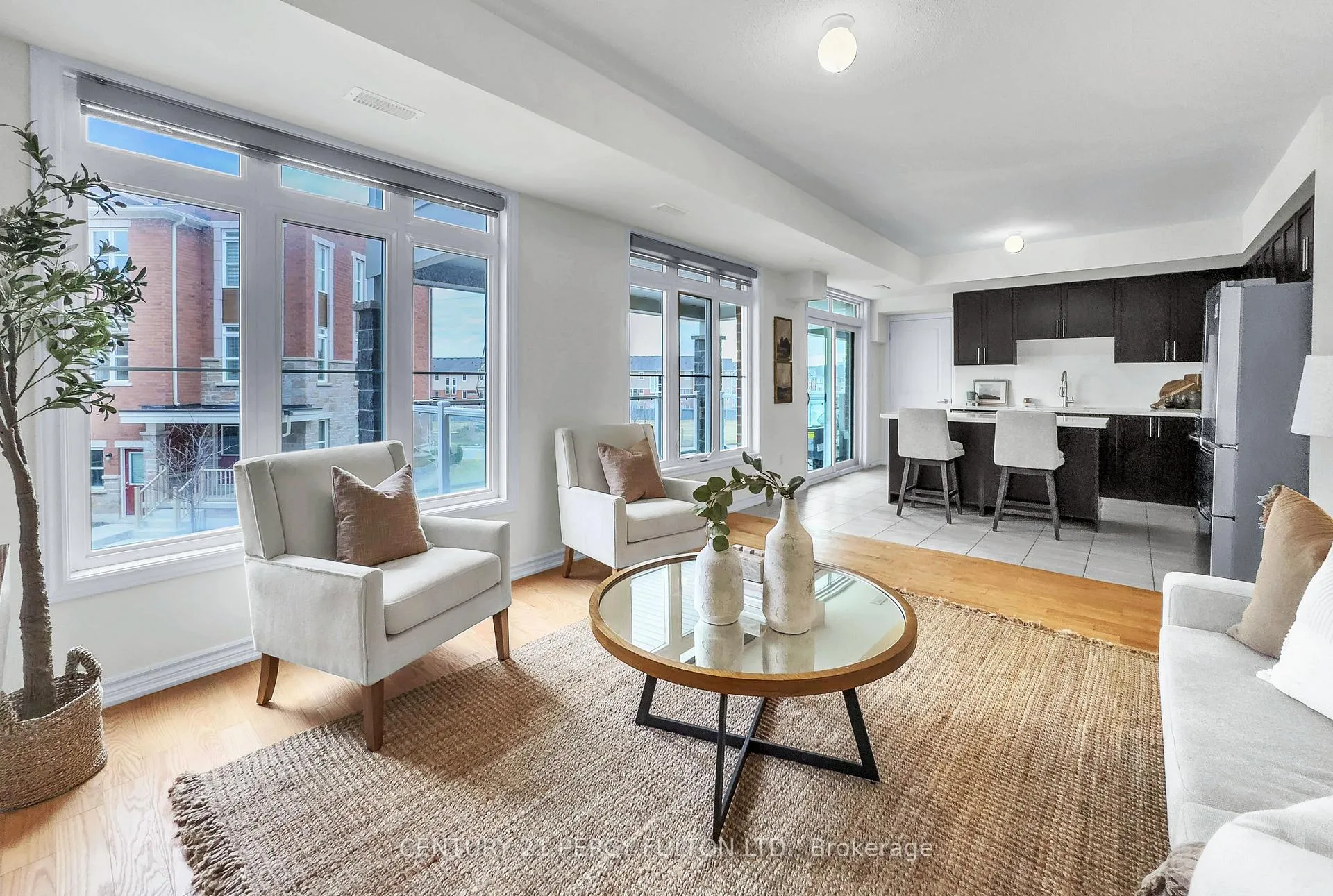 Photo 14 of 2540 William Jackson Drive, Pickering, Duffin Heights — HOMEH