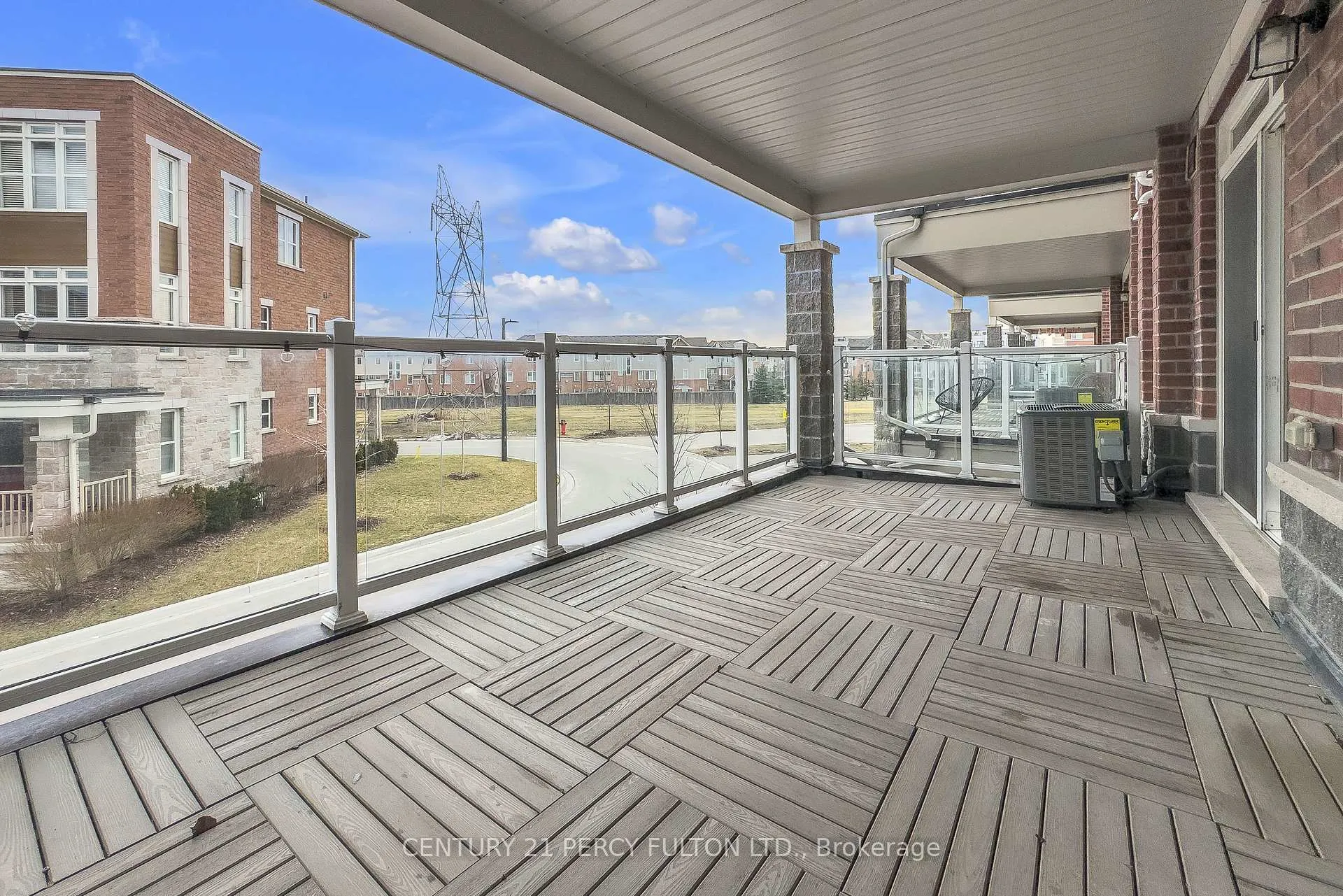 Photo 24 of 2540 William Jackson Drive, Pickering, Duffin Heights — HOMEH