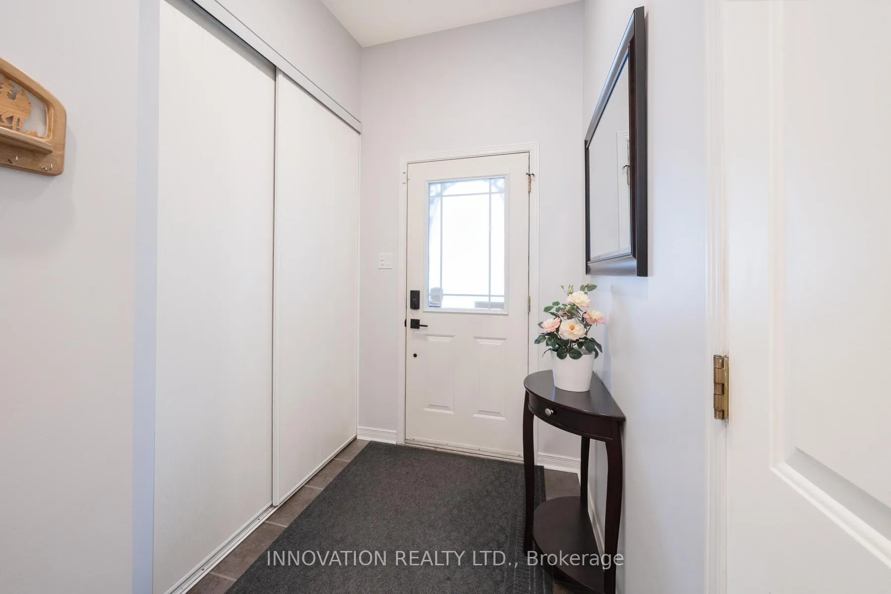 Photo 5 of Unit 106, 335 Hillsboro Private, Ottawa, Kanata - Emerald Meadows/Trailwest — HOMEH