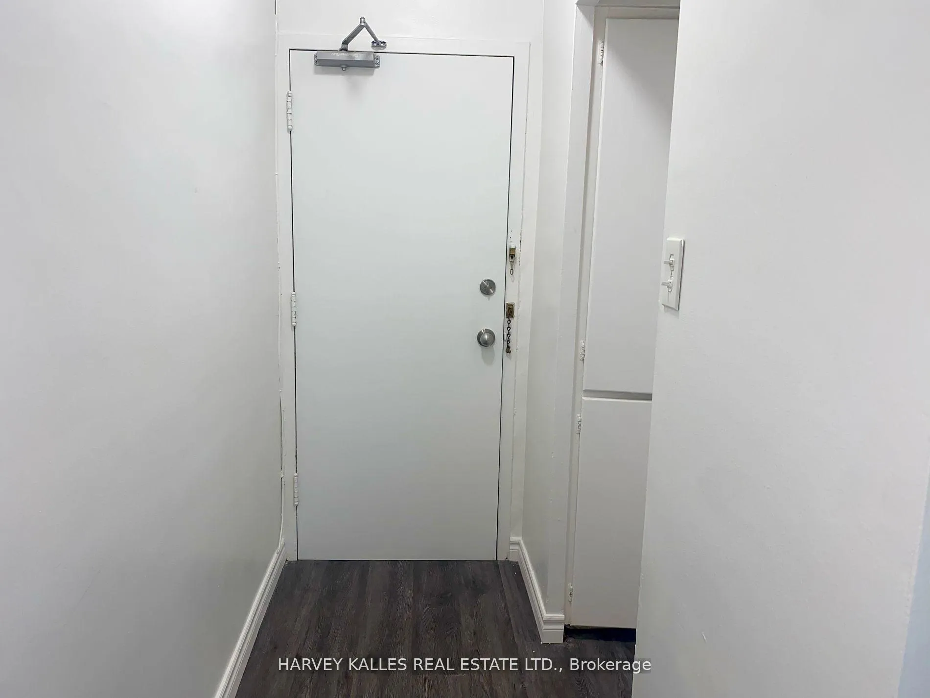 Photo 2 of Unit 105, 1582 Bathurst Street, Toronto, Humewood-Cedarvale — HOMEH