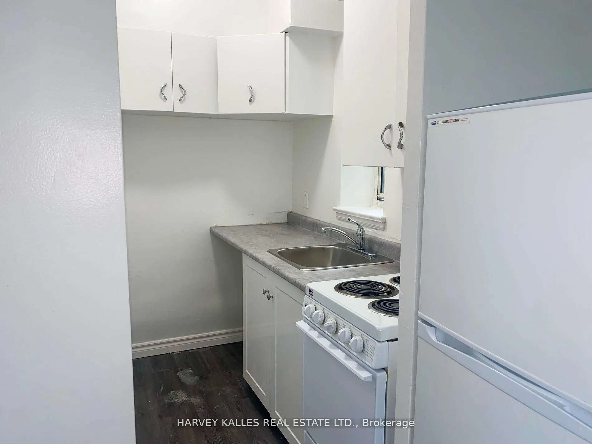 Photo 5 of Unit 105, 1582 Bathurst Street, Toronto, Humewood-Cedarvale — HOMEH