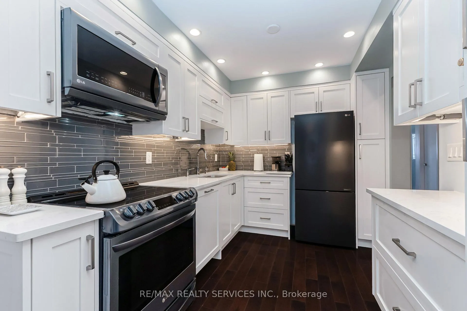 Photo 15 of 4 Scribner Court, Brampton, Heart Lake East — HOMEH