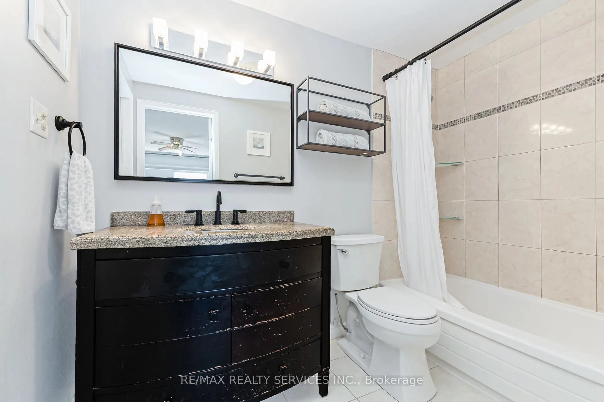 Photo 25 of 4 Scribner Court, Brampton, Heart Lake East — HOMEH