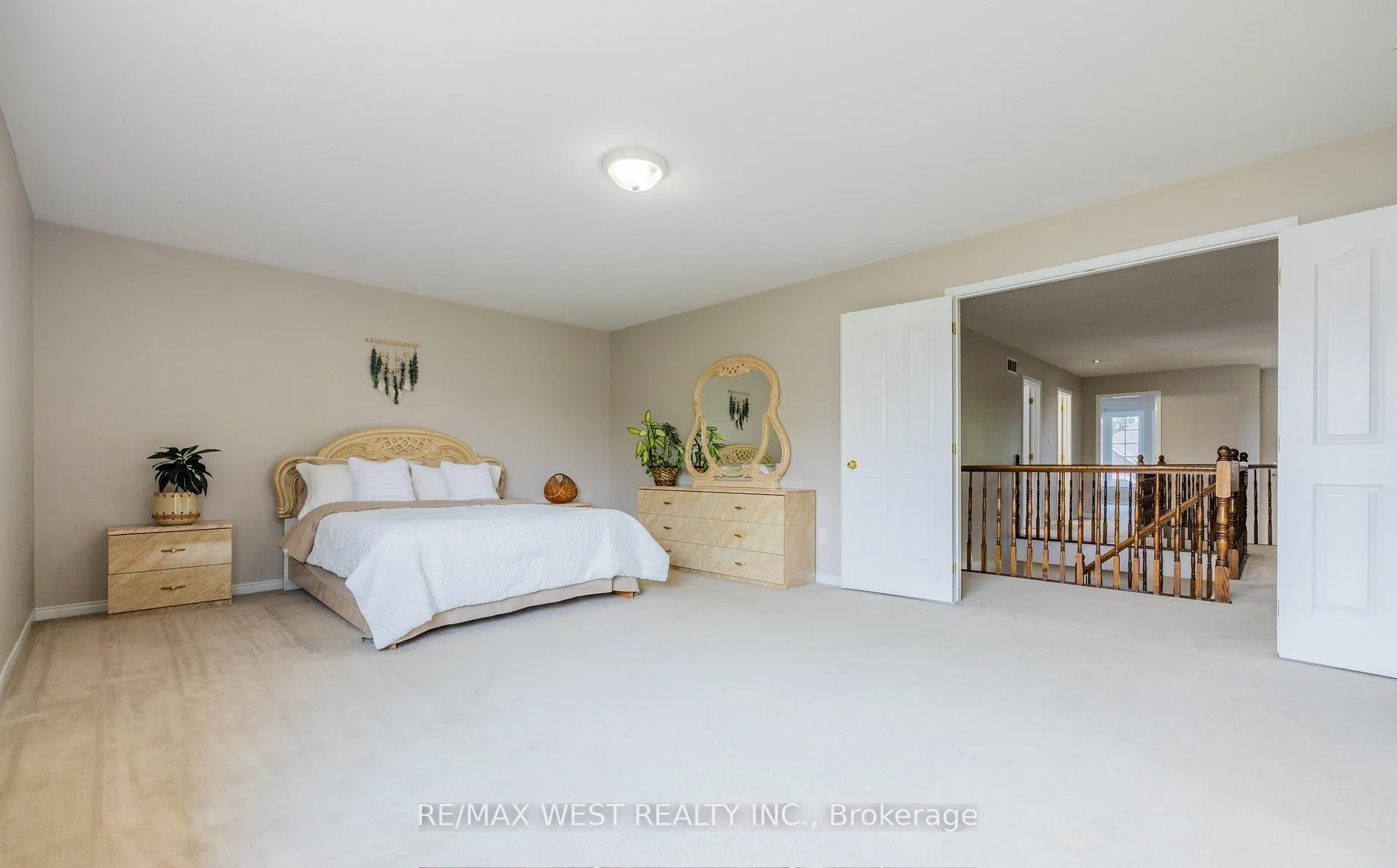 Photo 9 of 214 Castlegarth Crescent, Ottawa, Barrhaven - Stonebridge — HOMEH