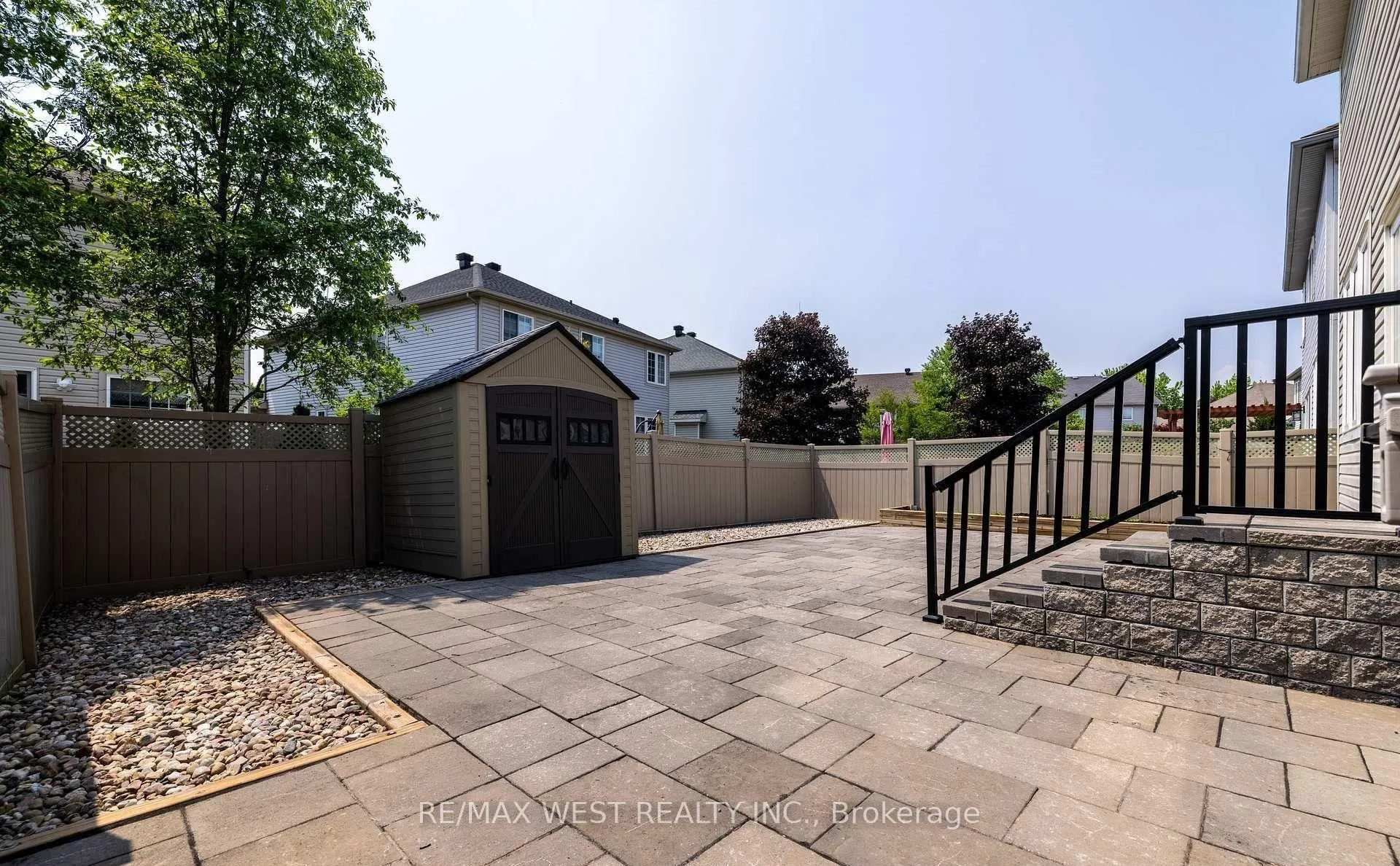 Photo 18 of 214 Castlegarth Crescent, Ottawa, Barrhaven - Stonebridge — HOMEH