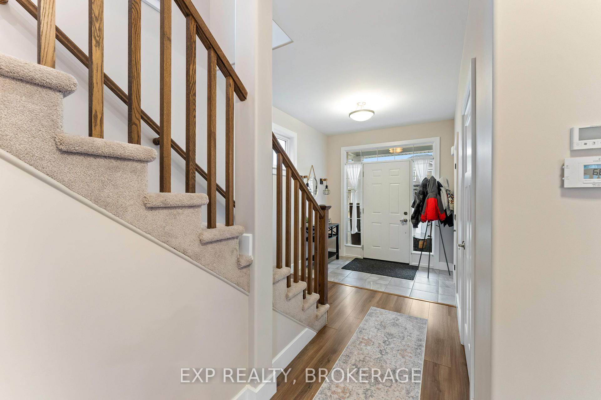 Photo 5 of 107 Hazlett Street, Loyalist, Amherstview — HOMEH