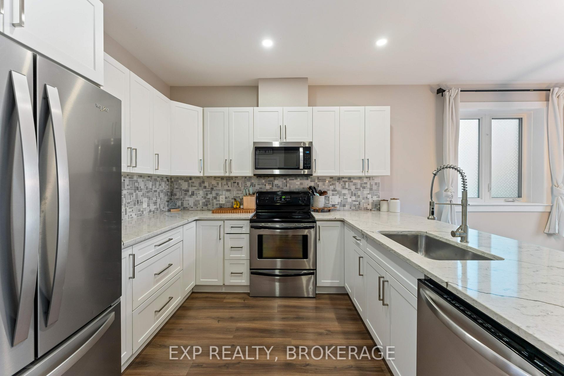 Photo 8 of 107 Hazlett Street, Loyalist, Amherstview — HOMEH