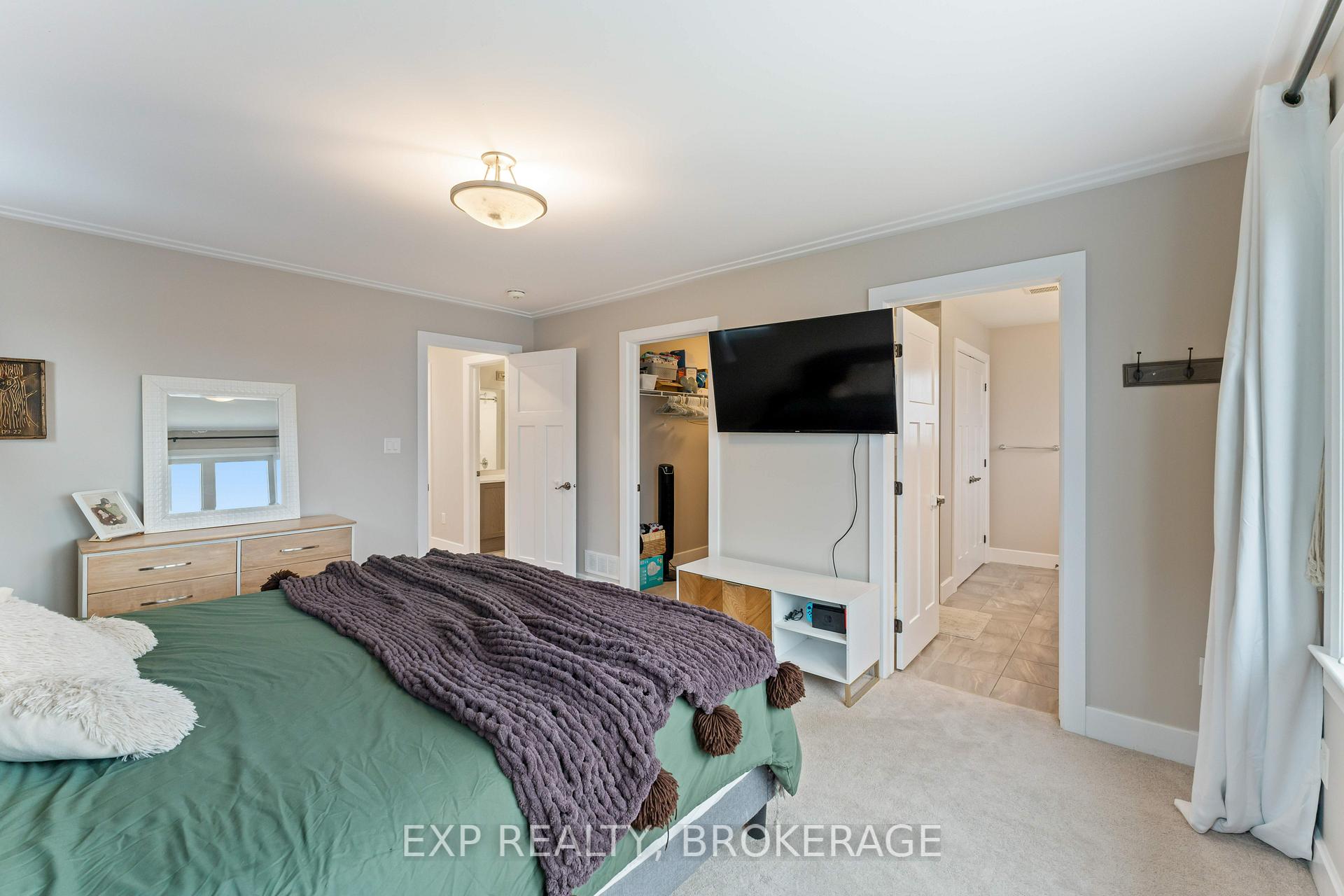 Photo 21 of 107 Hazlett Street, Loyalist, Amherstview — HOMEH