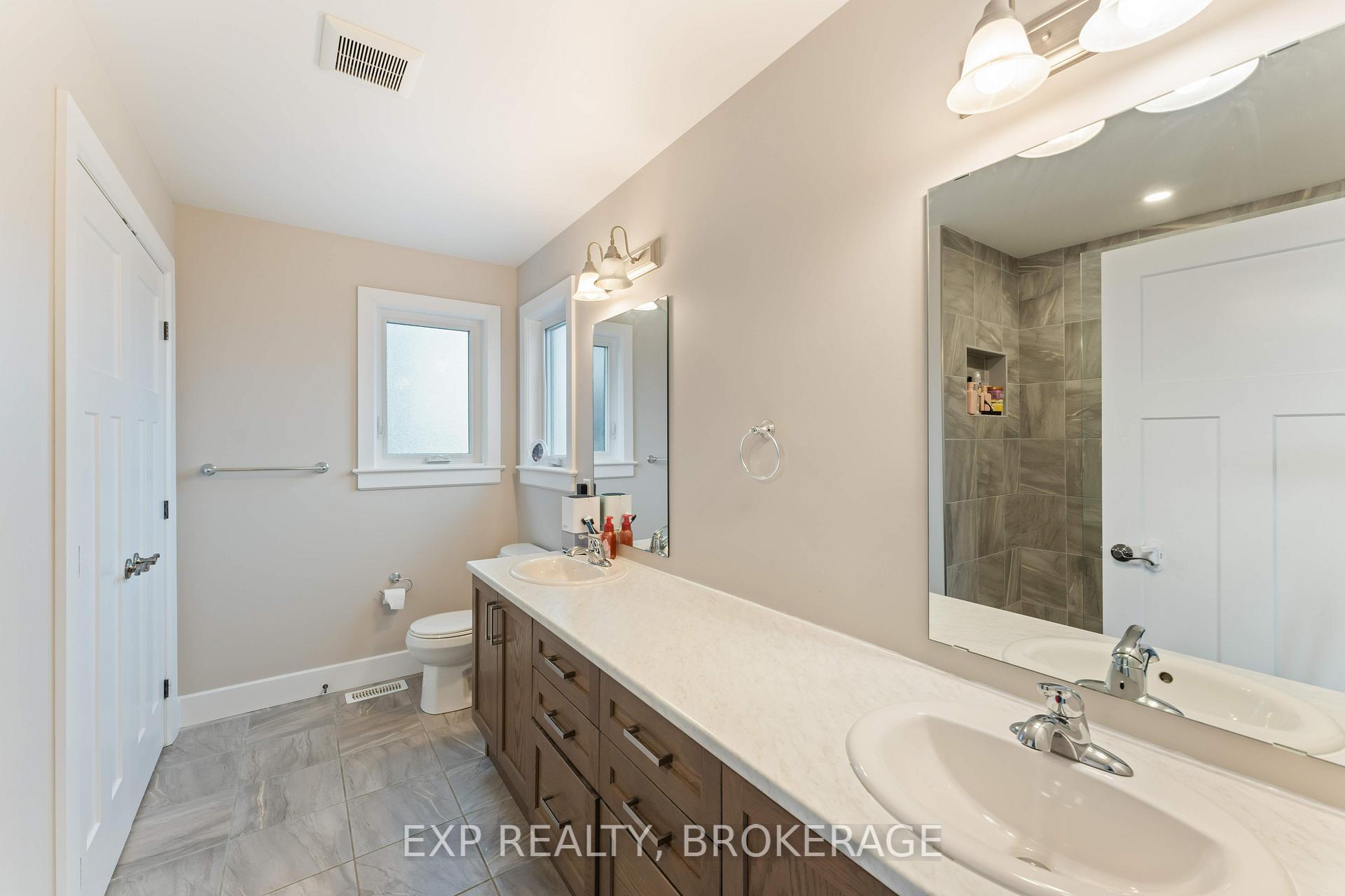 Photo 22 of 107 Hazlett Street, Loyalist, Amherstview — HOMEH