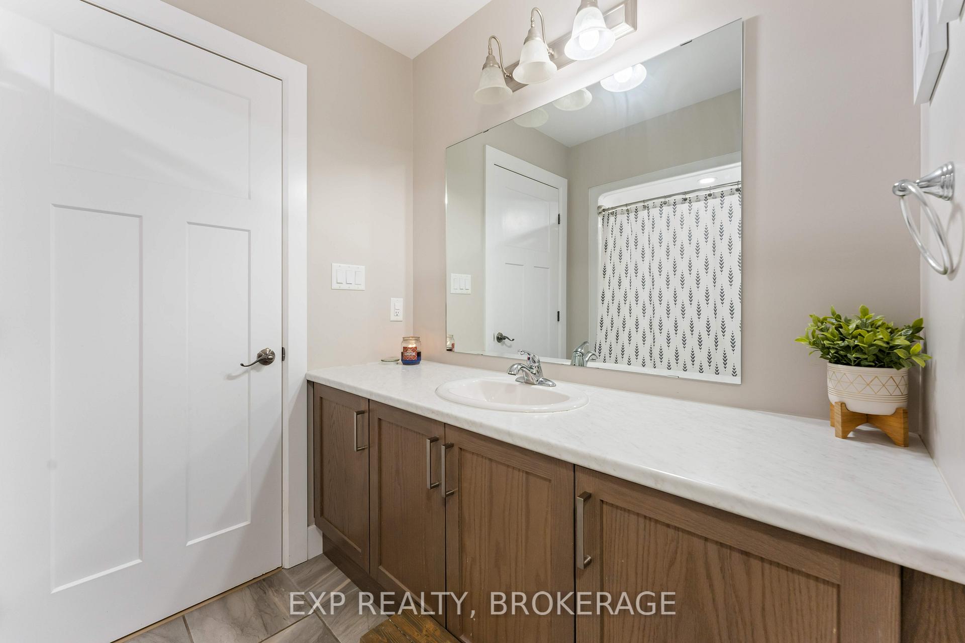 Photo 29 of 107 Hazlett Street, Loyalist, Amherstview — HOMEH