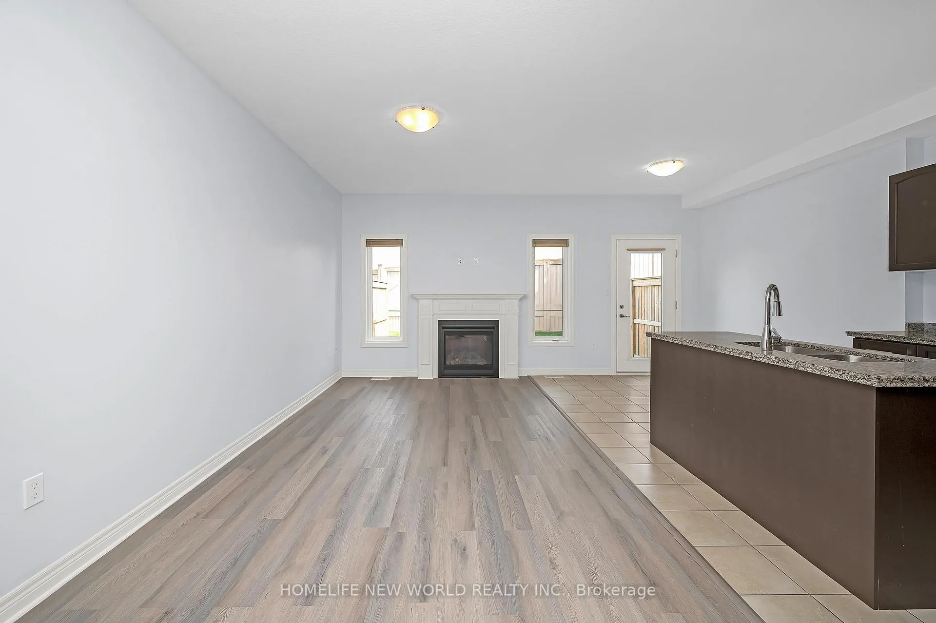 Photo 4 of 79 Sonoma Valley Crescent, Hamilton, Mewburn — HOMEH