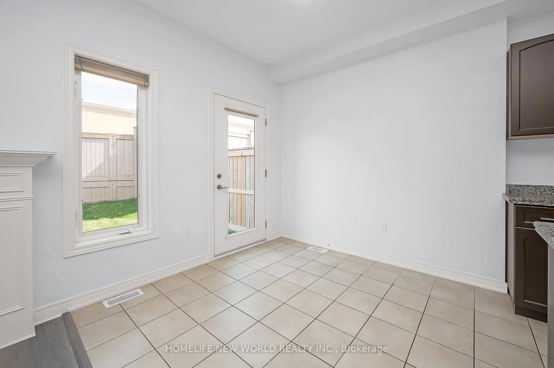 Photo 10 of 79 Sonoma Valley Crescent, Hamilton, Mewburn — HOMEH