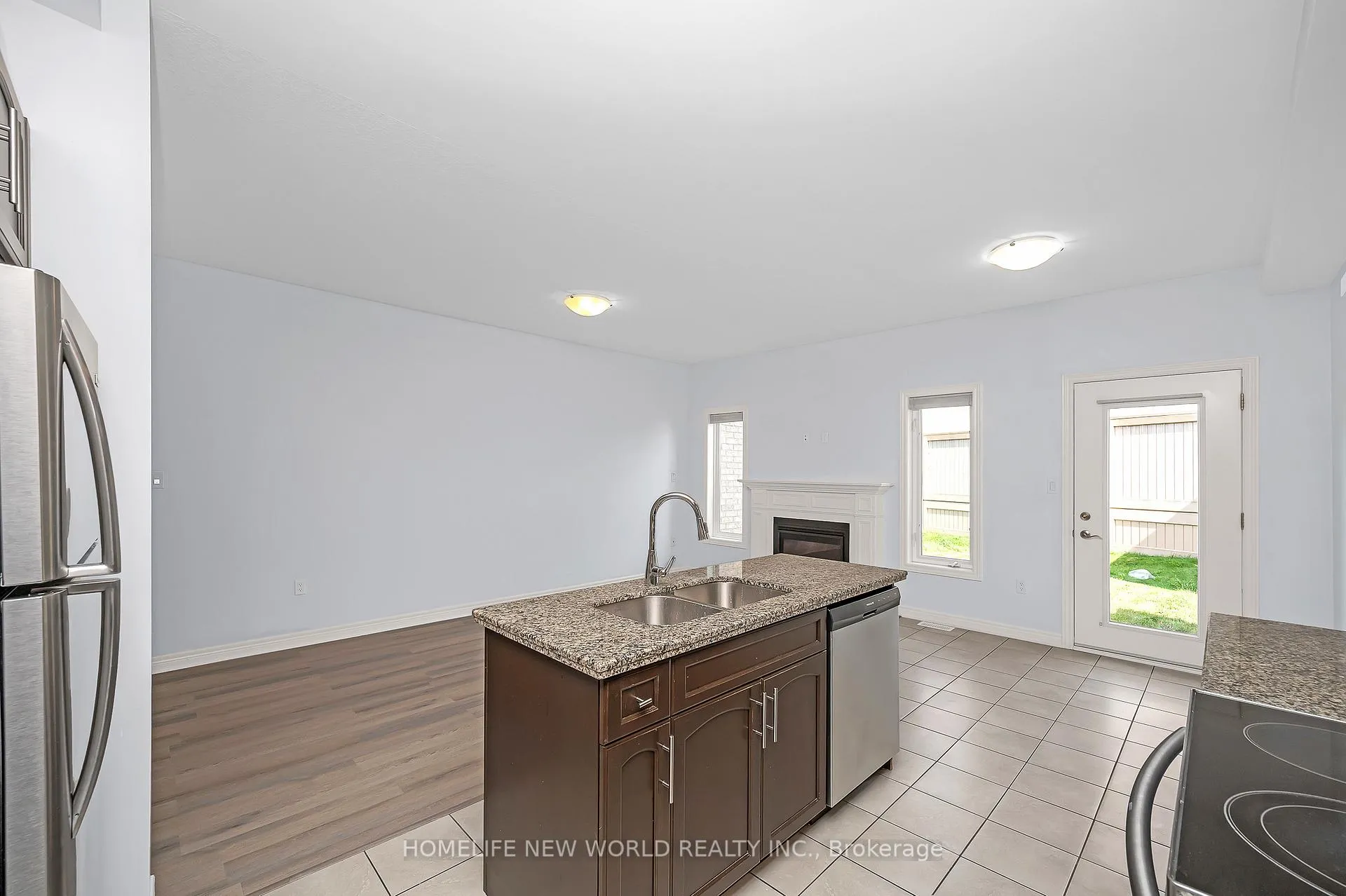 Photo 11 of 79 Sonoma Valley Crescent, Hamilton, Mewburn — HOMEH