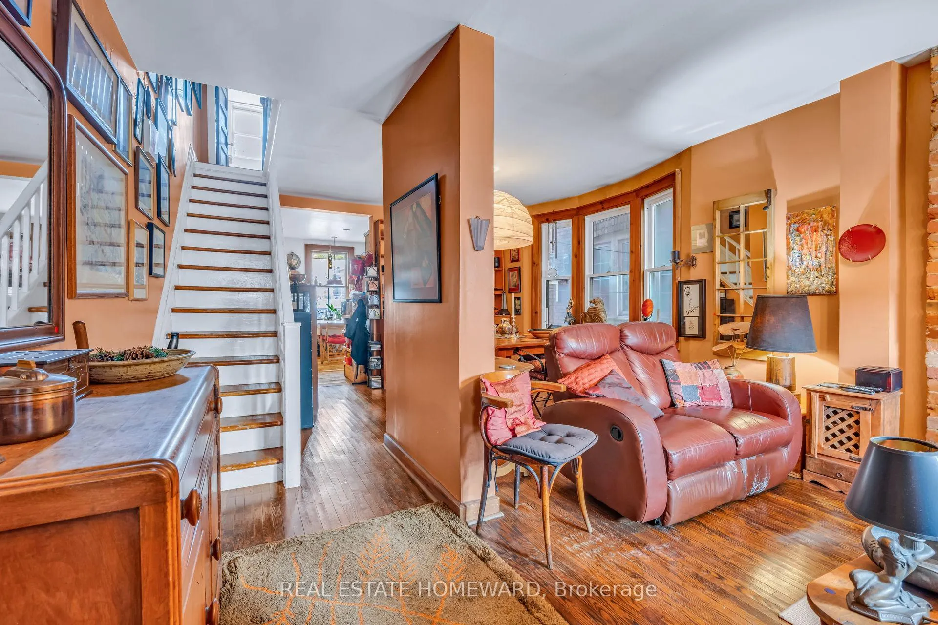 Photo 4 of 97 Massey Street, Toronto, Niagara — HOMEH