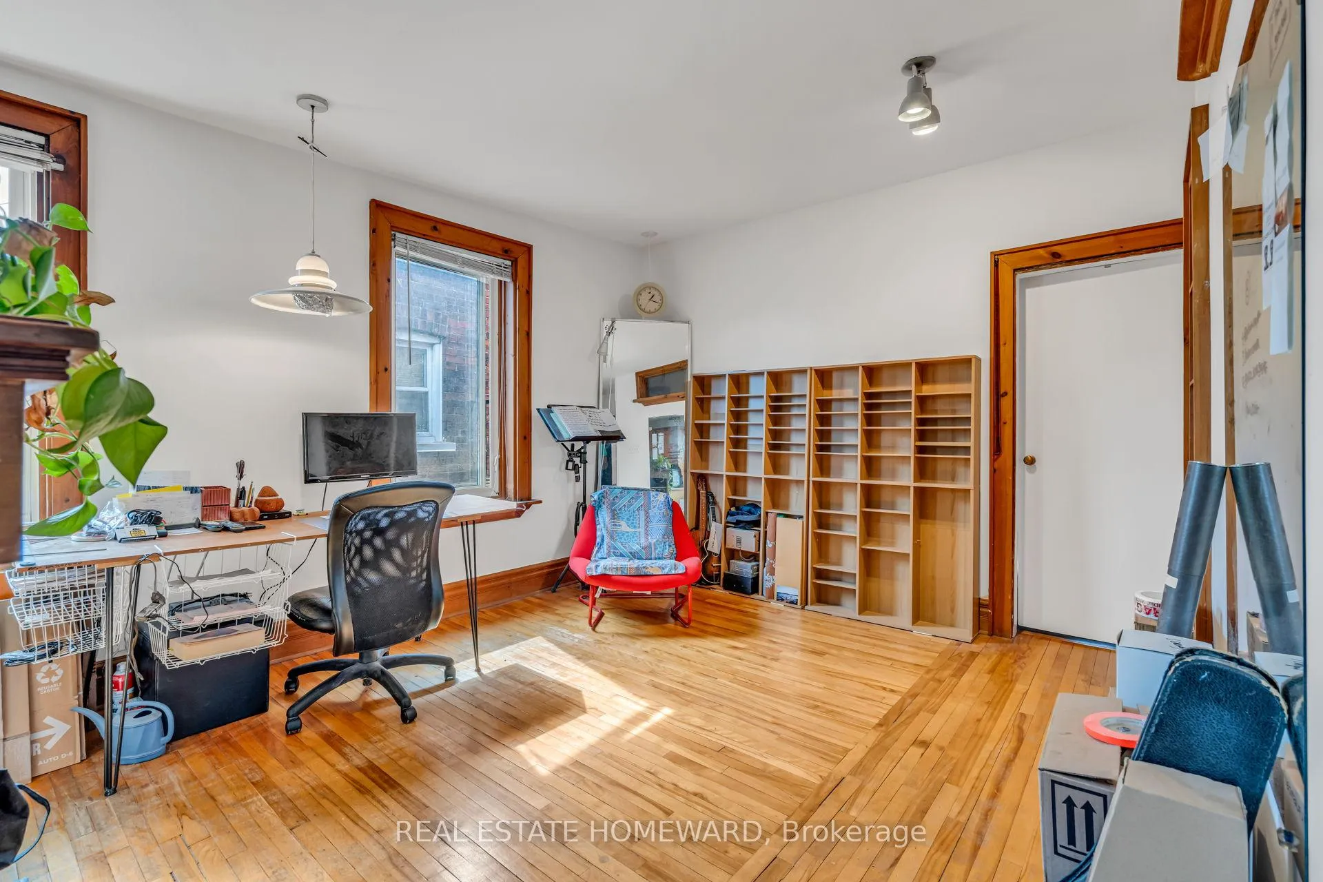Photo 18 of 97 Massey Street, Toronto, Niagara — HOMEH