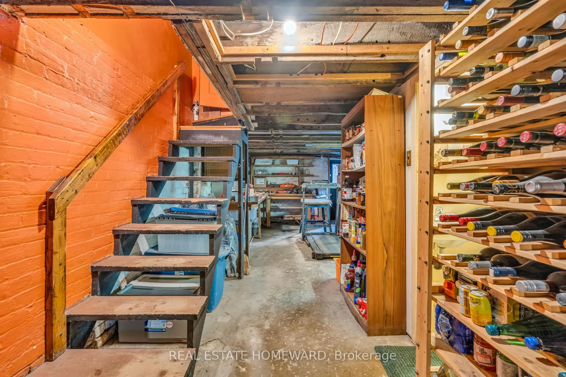 Photo 23 of 97 Massey Street, Toronto, Niagara — HOMEH