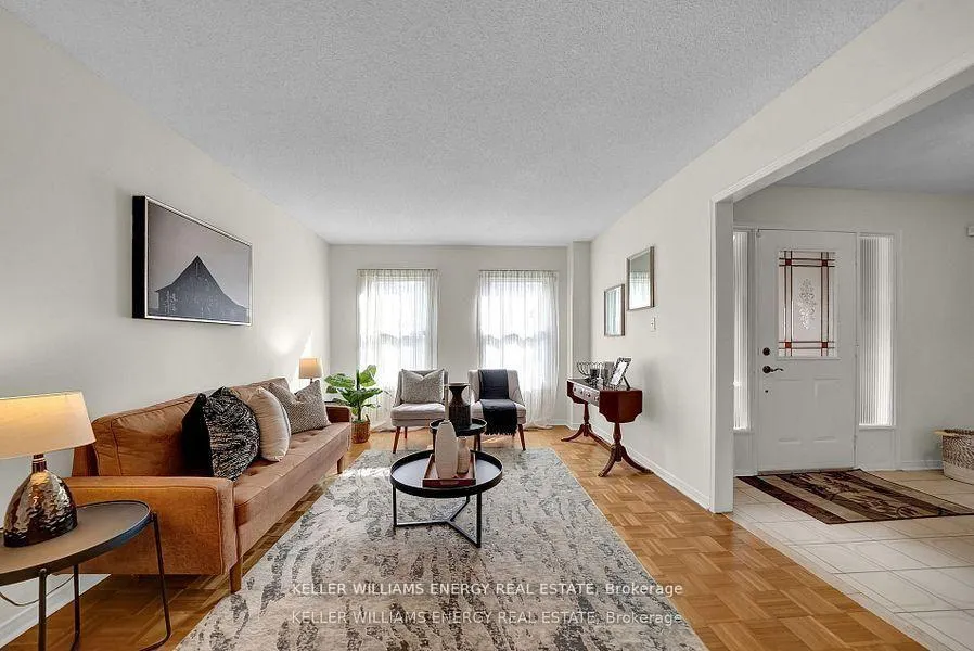 Photo 3 of 280 Thornton Road N, Oshawa, McLaughlin — HOMEH